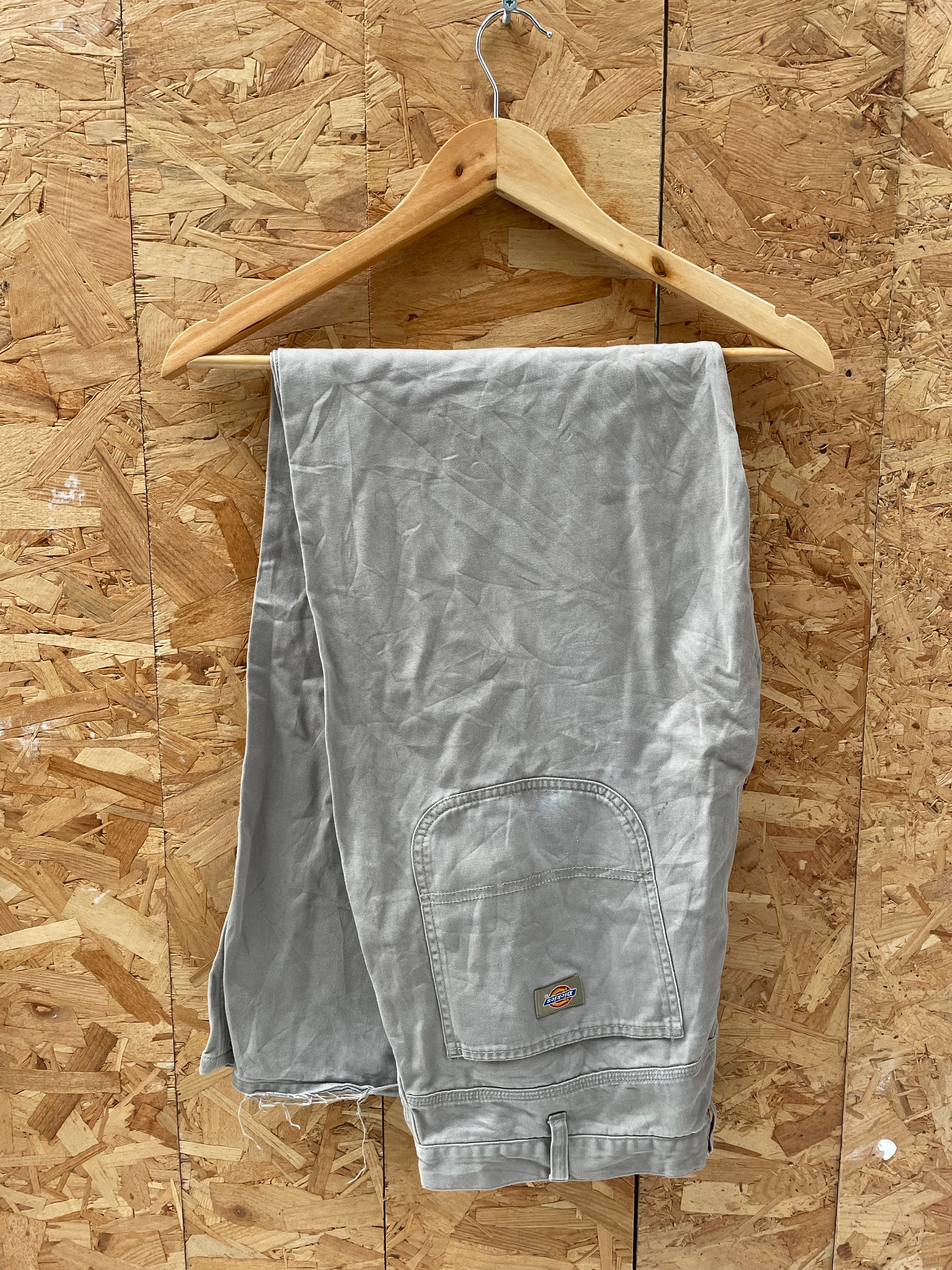 Vintage Dickies Men's 36x34 Khaki Work Pants Loose Fit Casual Durable