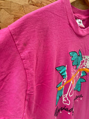 Vintage Myriad Gardens Single Stitch Pink T-Shirt - Size XL by Fruit of the Loom