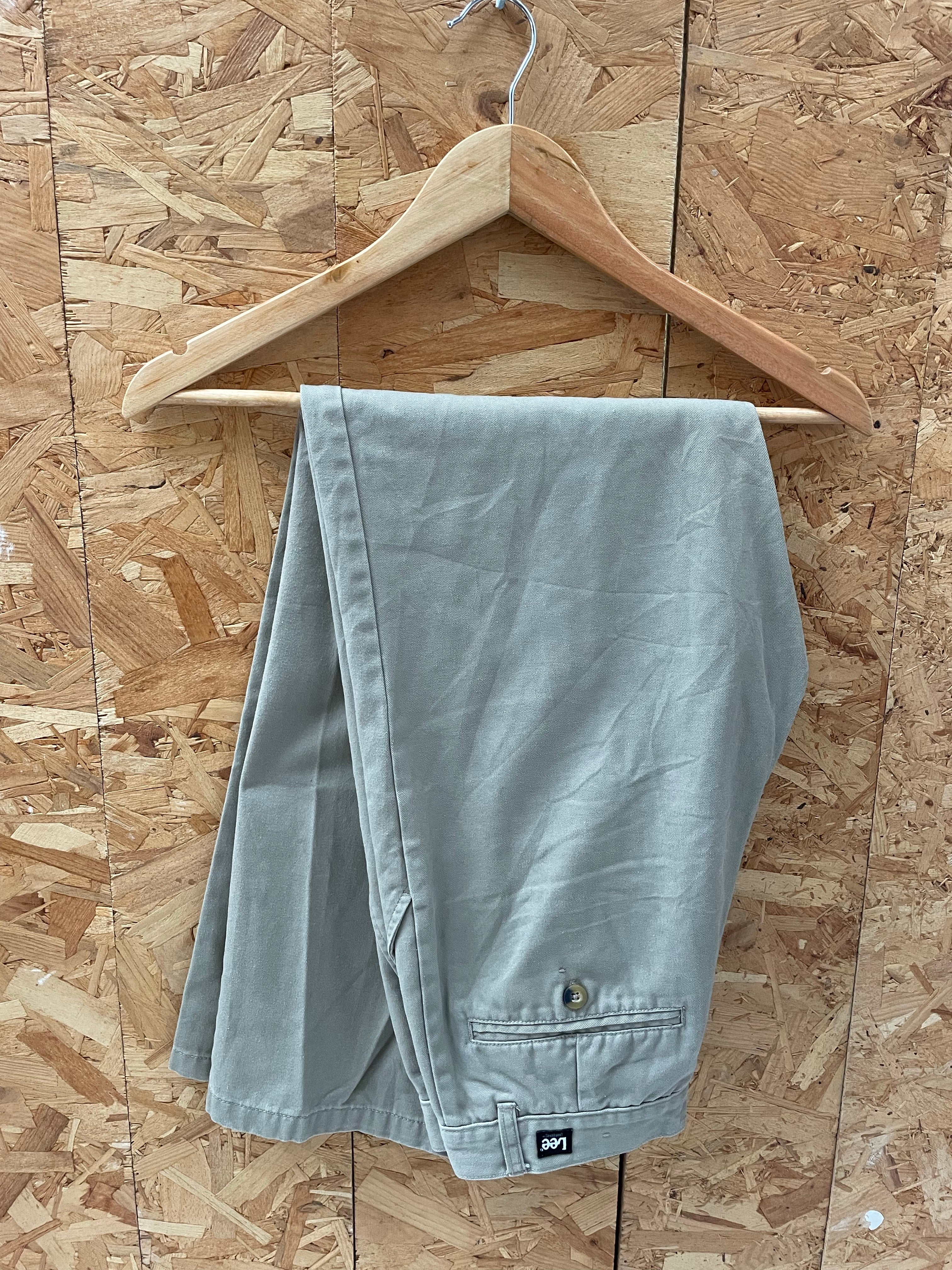 Vintage Y2K Lee Men's Casual Khaki Chino Pants Size 28x32