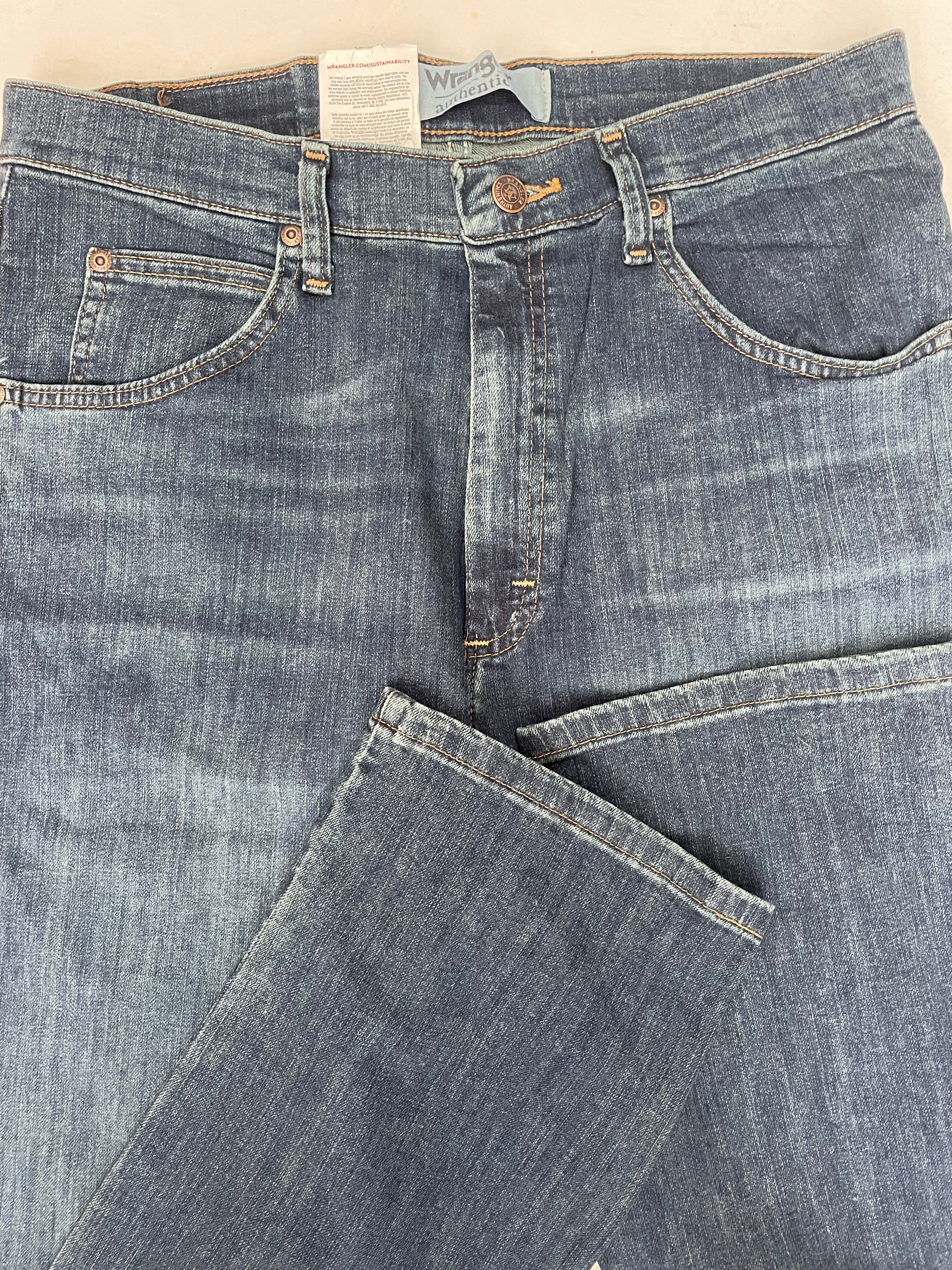 Vintage Y2K Wrangler Authentics Men's 32x34 Blue Jeans BNWT