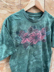 Vintage The Mountain M Green Tie-Dye Floral Poinsettia T-Shirt