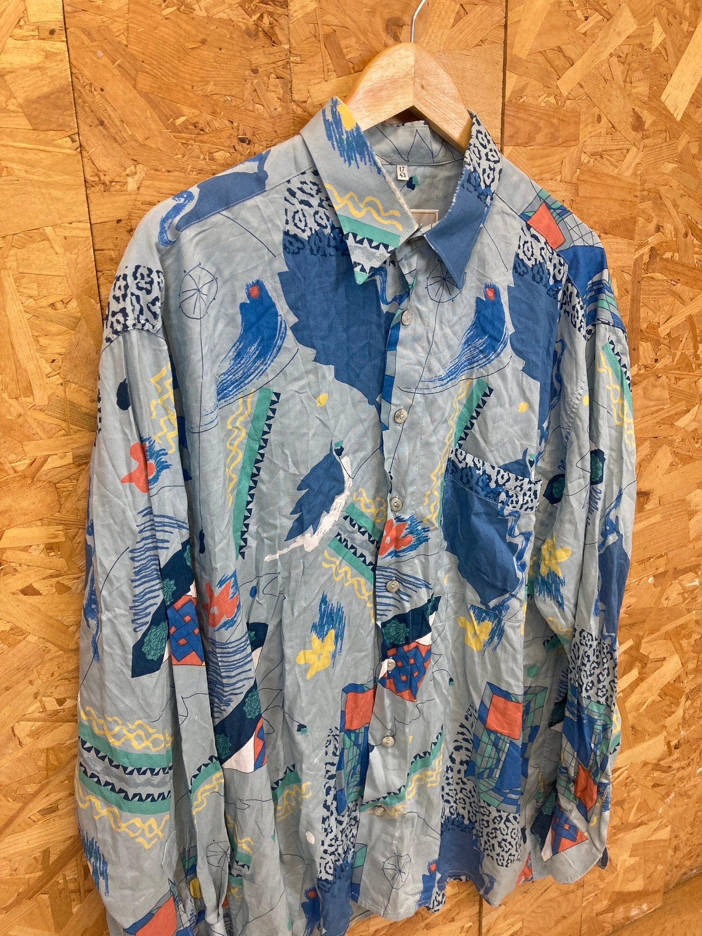 Vintage 90s pastel blue nautical themed crazy abstract pattern rayon long sleeve ugly party shirt si