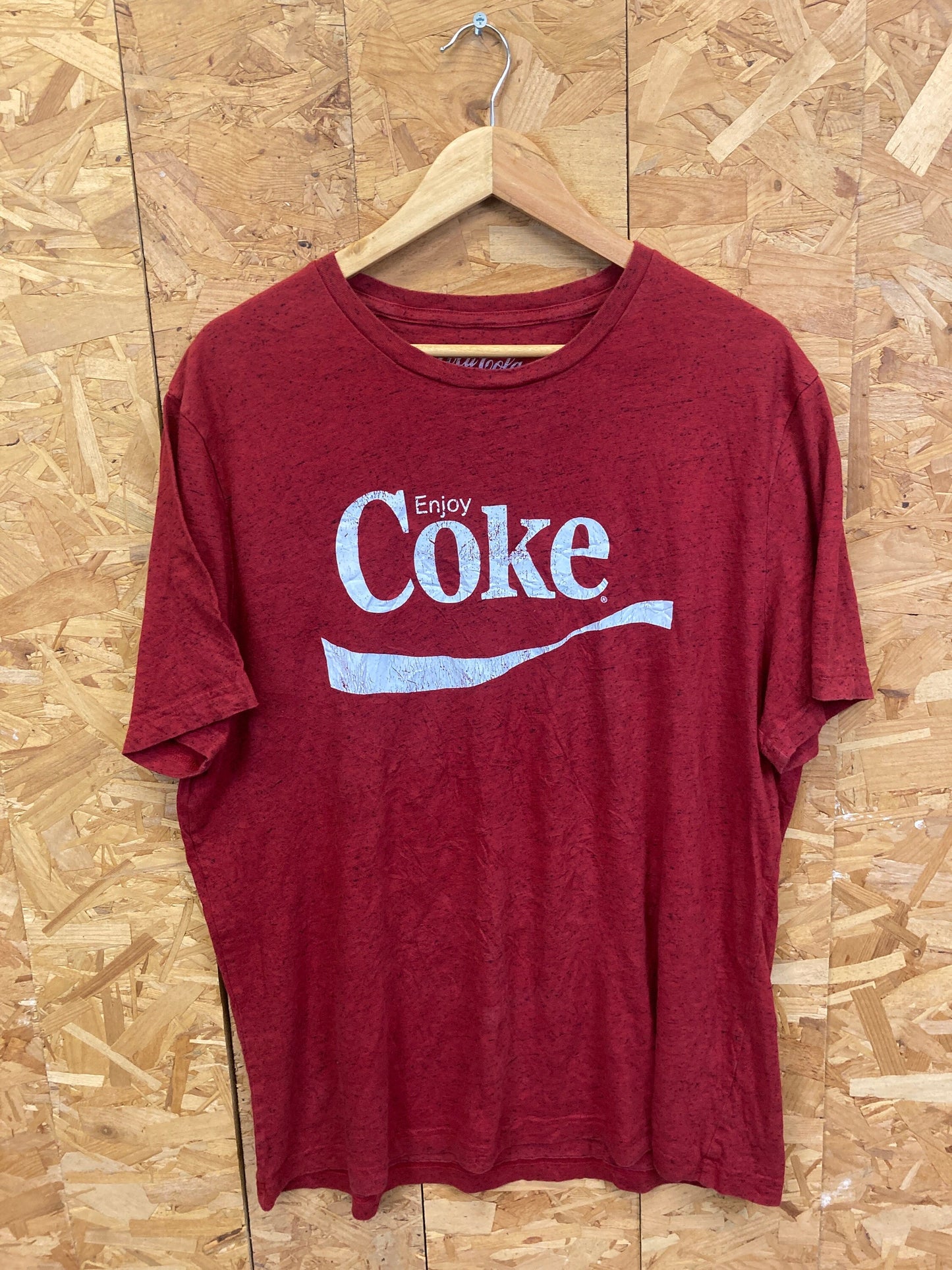 Vintage Y2K Coca-Cola Enjoy Coke USA red grained t shirt size XXL oversized