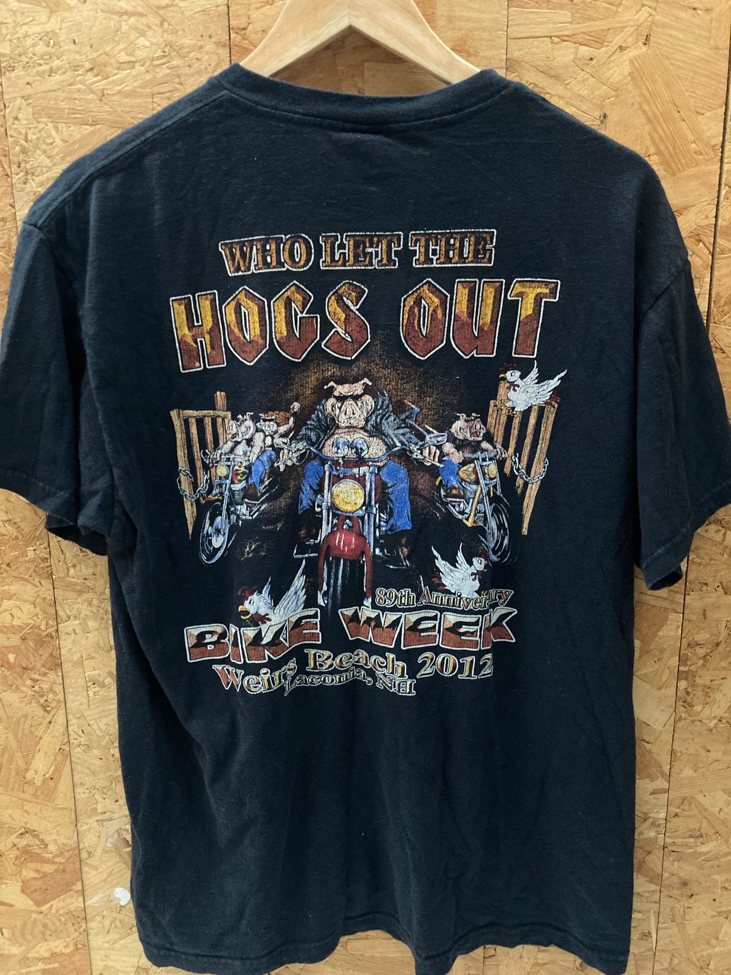 Vintage Y2K Who let the hogs out bike week Weirs beach biker t-shirt size large