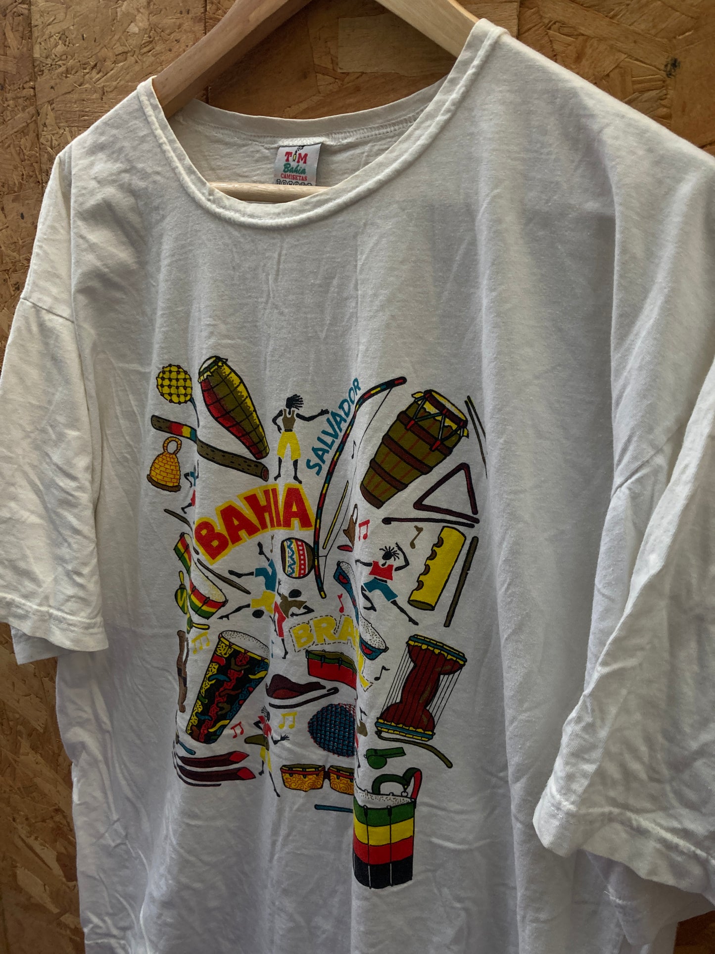 Vintage 90s Bahia Brazil souvenir white double side print t-shirt size medium