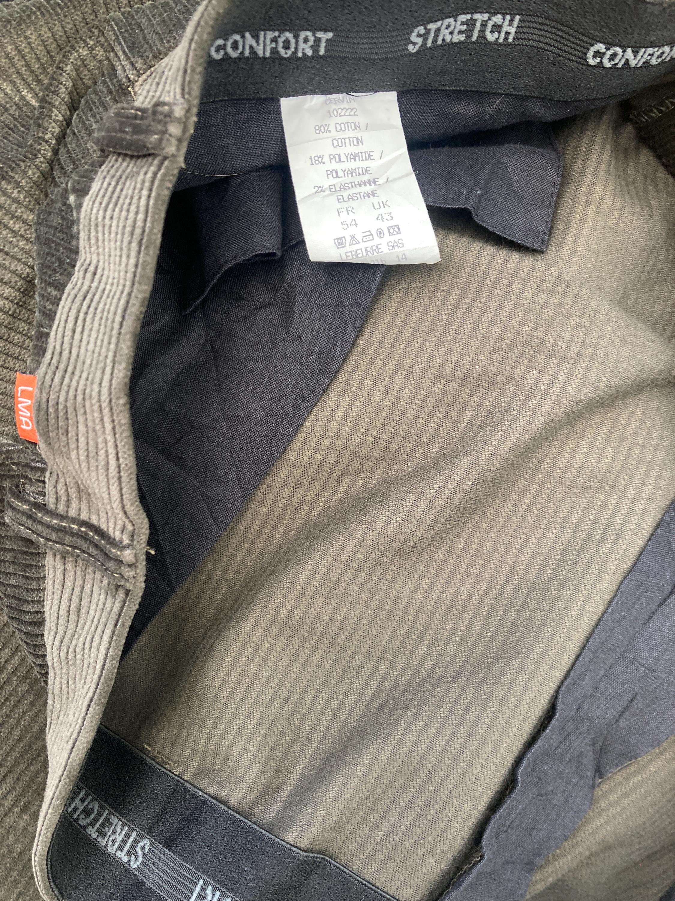 Vintage dark muted green jumbo relaxed oversized corduroy trousers W42 L35 by LMA