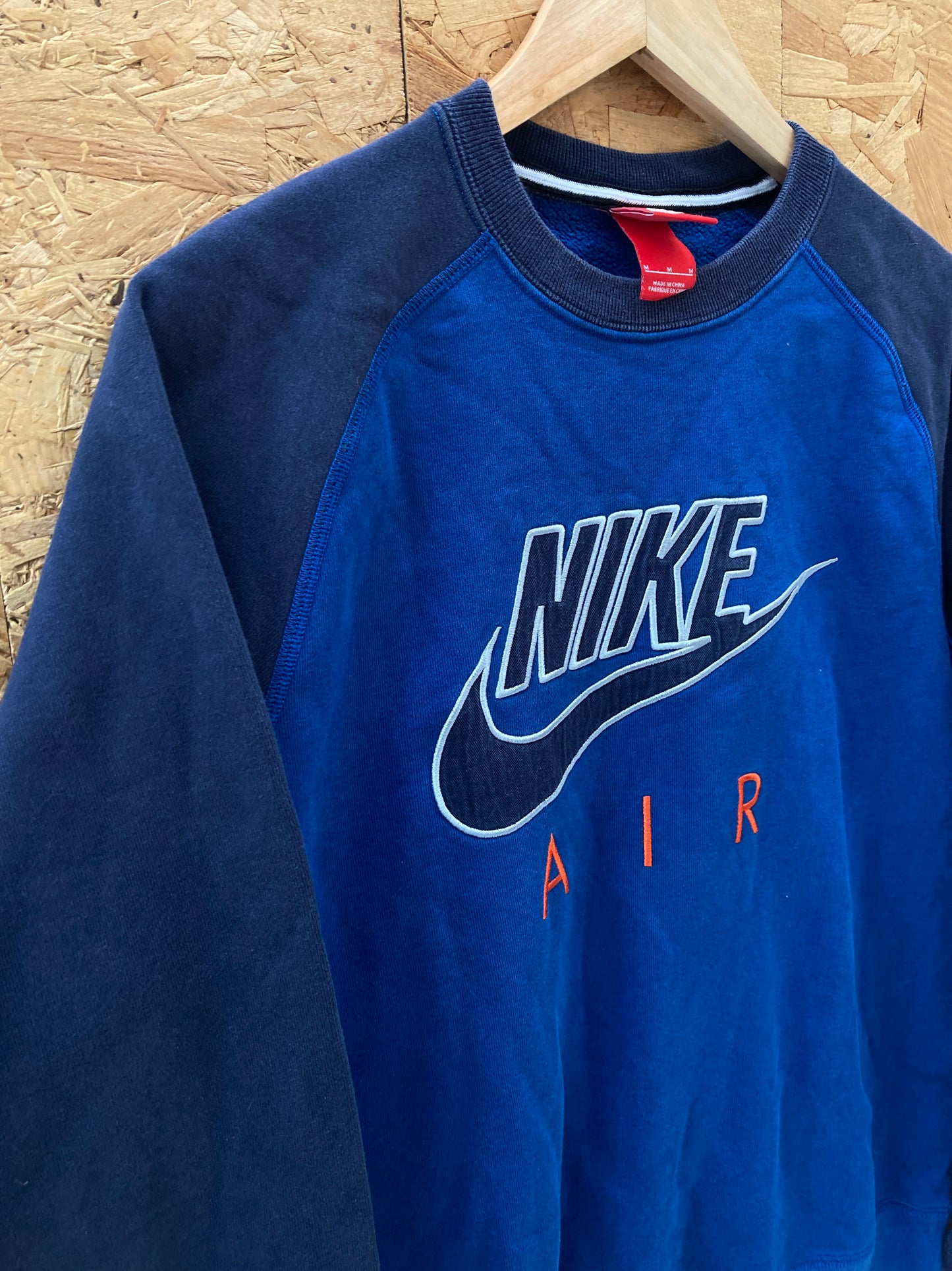 Vintage Y2K navy blue black Nike Air swoosh embroidered sweater size medium