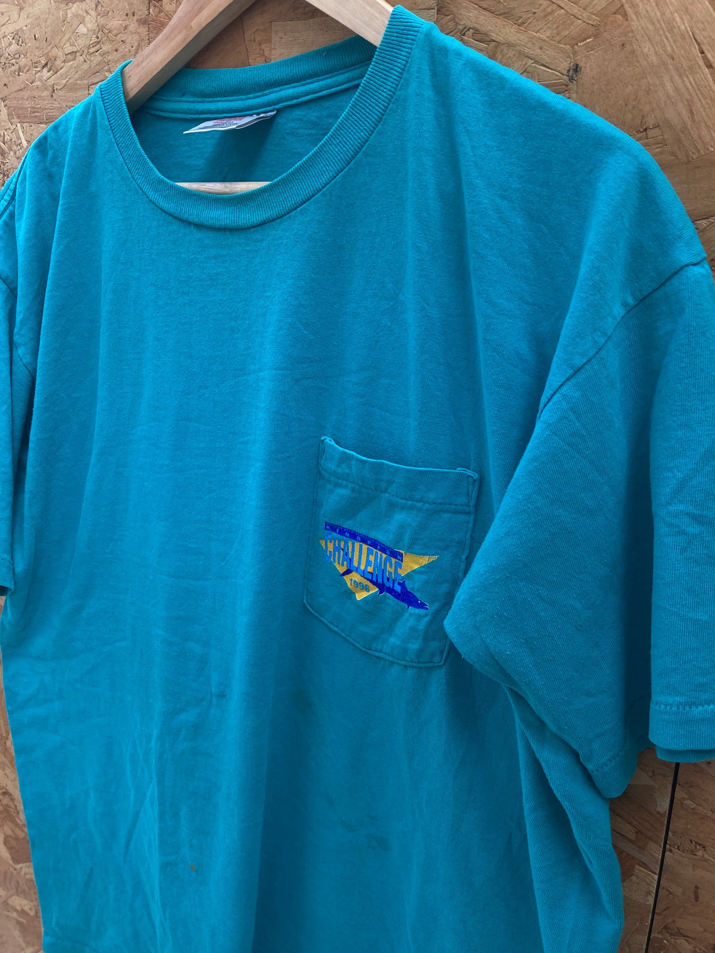 Vintage 96 Kingfish Challenge thrashed fishing single stitch t-shirt size large