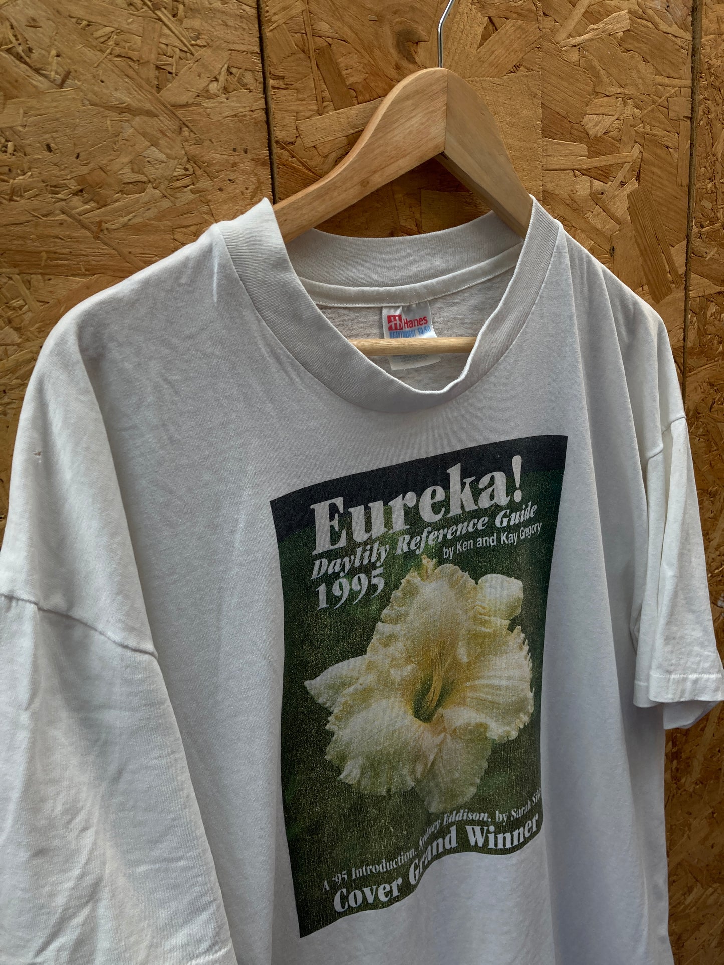 Vintage 90s quirky book launch Eureka single stitch t-shirt size XL by Hanes