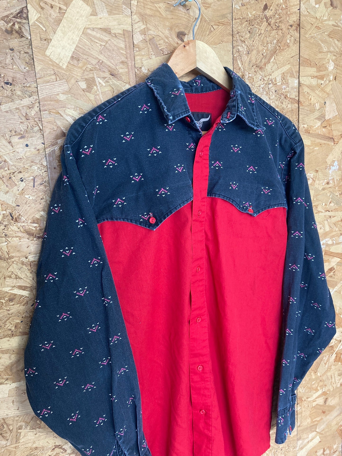 Vintage 80s USA block panel western cowboy shirt red black aztec pattern size medium by Steer West