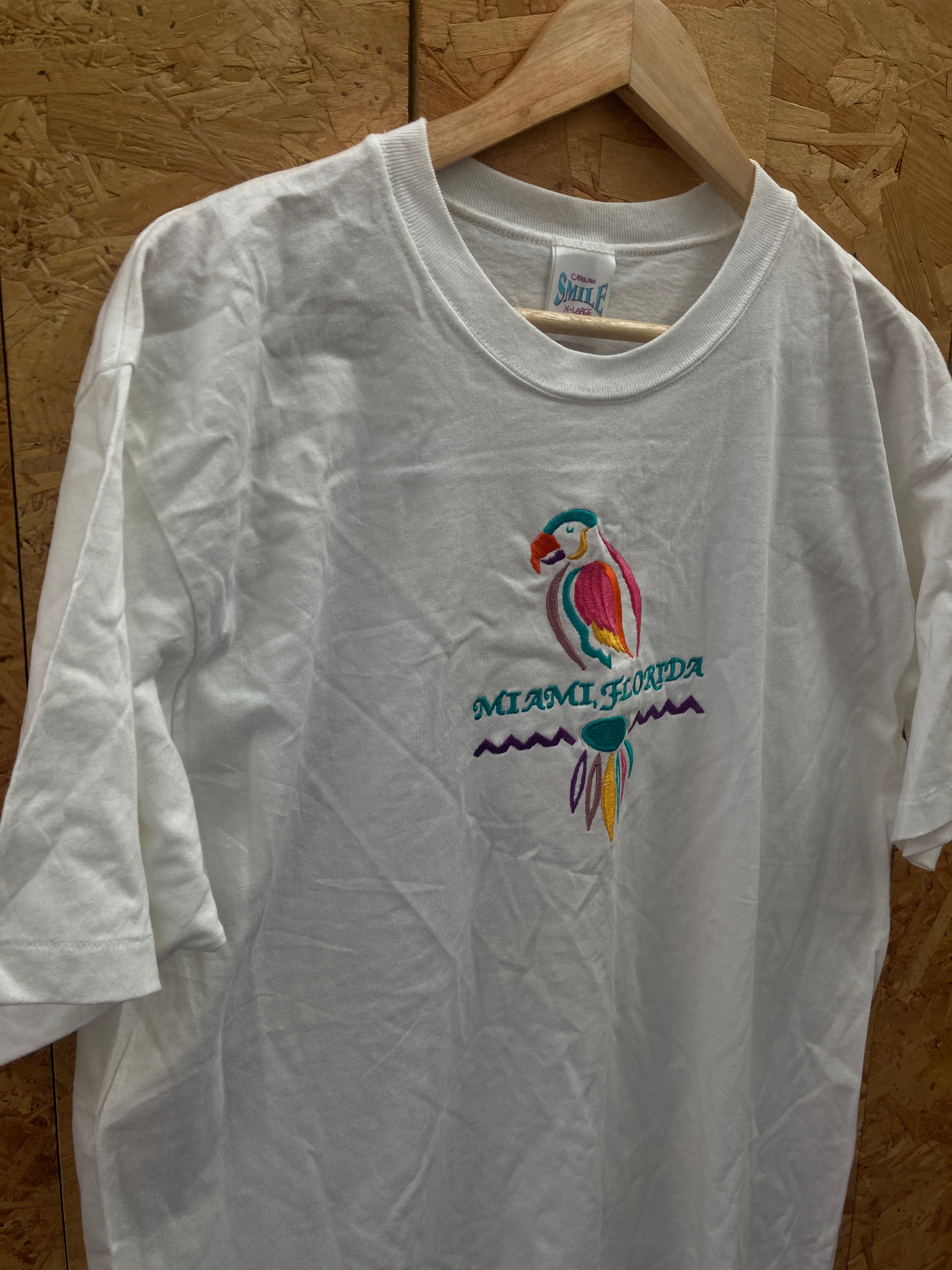Vintage 90s Miami Florida embroidered parrot single stitch white t-shirt size XL