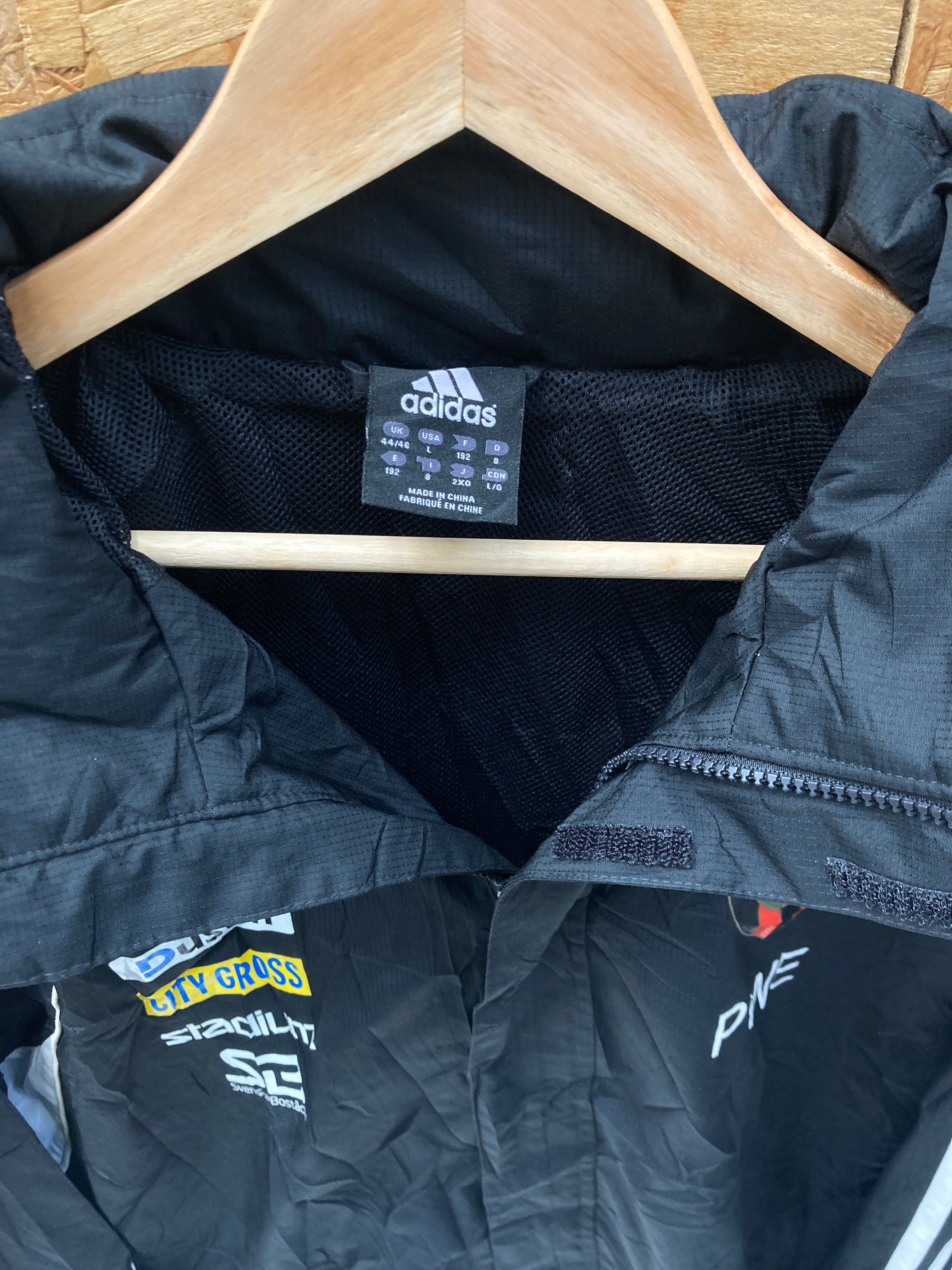 Vintage Adidas black white City Gross football squad windbreaker jacket size XL