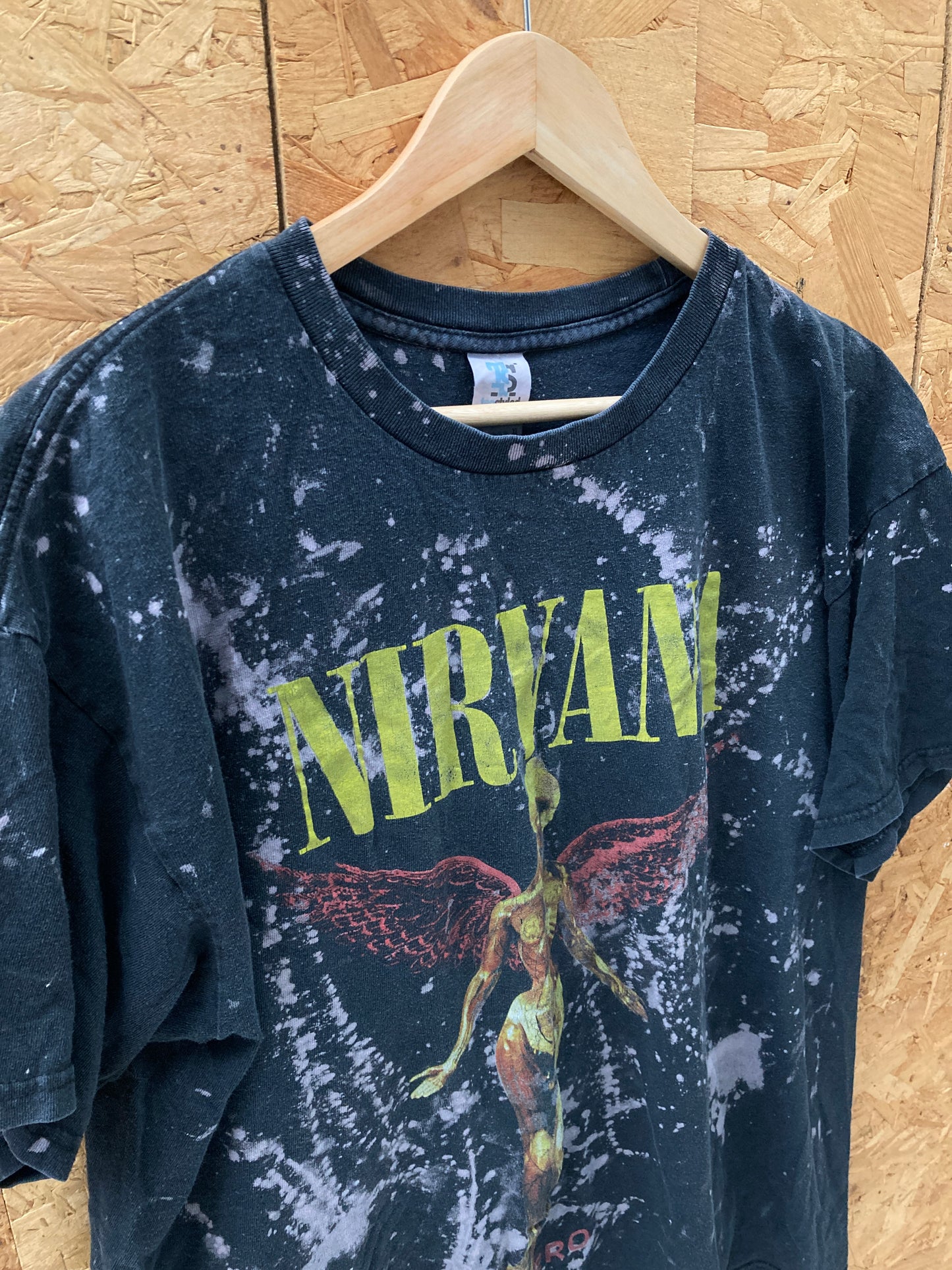 Vintage Nirvana In Utero faded black& grey all over acid wash t-shirt size XL