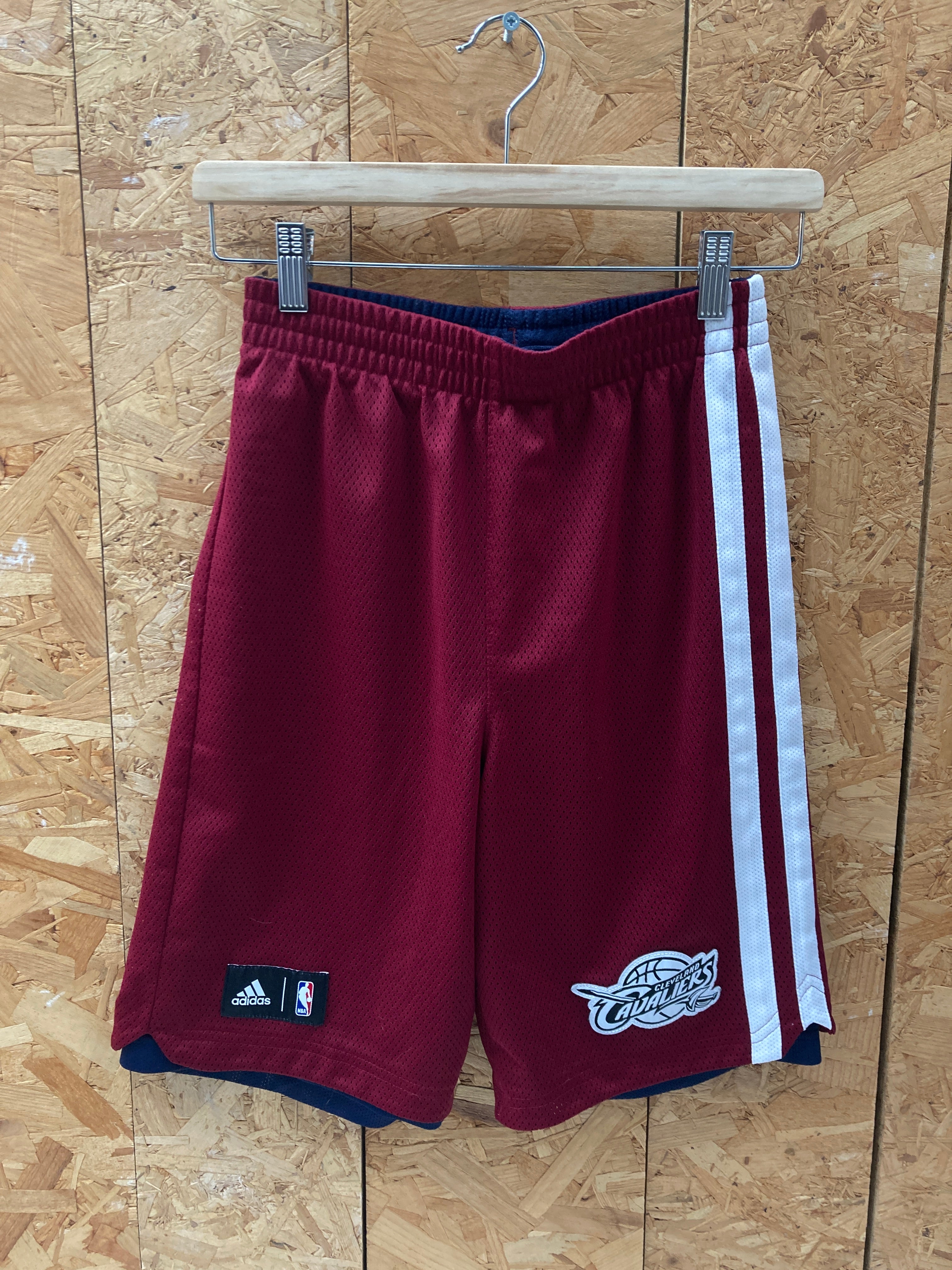 Vintage Y2K Cleveland Cavaliers NBA basketball  shorts size XS by Adidas