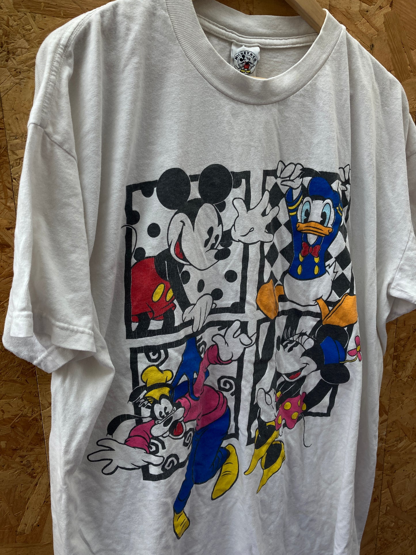 Vintage 90s Mickey Goofy pop art Disney single stitch white t-shirt size XXL