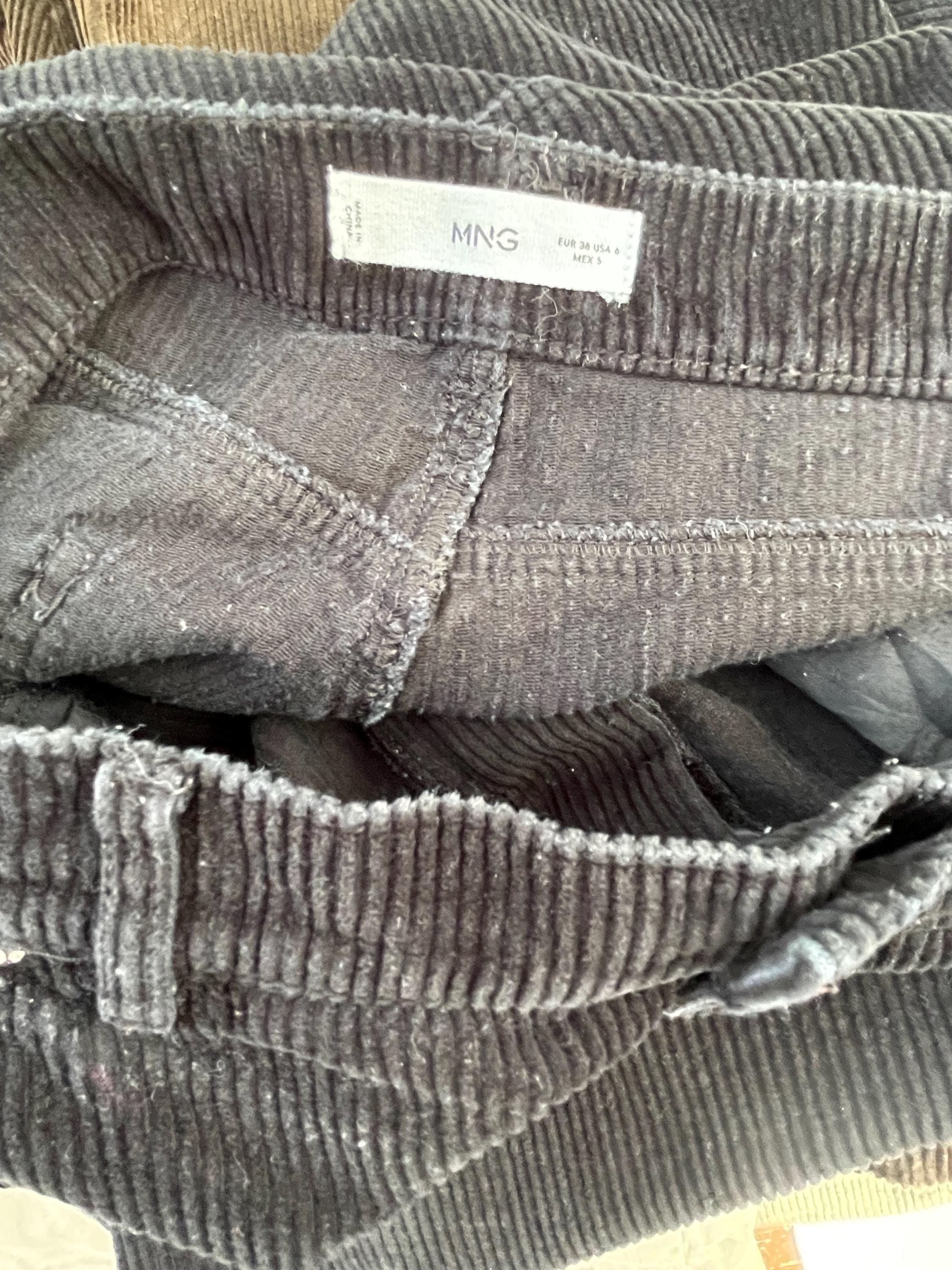 Vintage Y2K black jumbo relaxed corduroy trousers W31 L26 by MNG