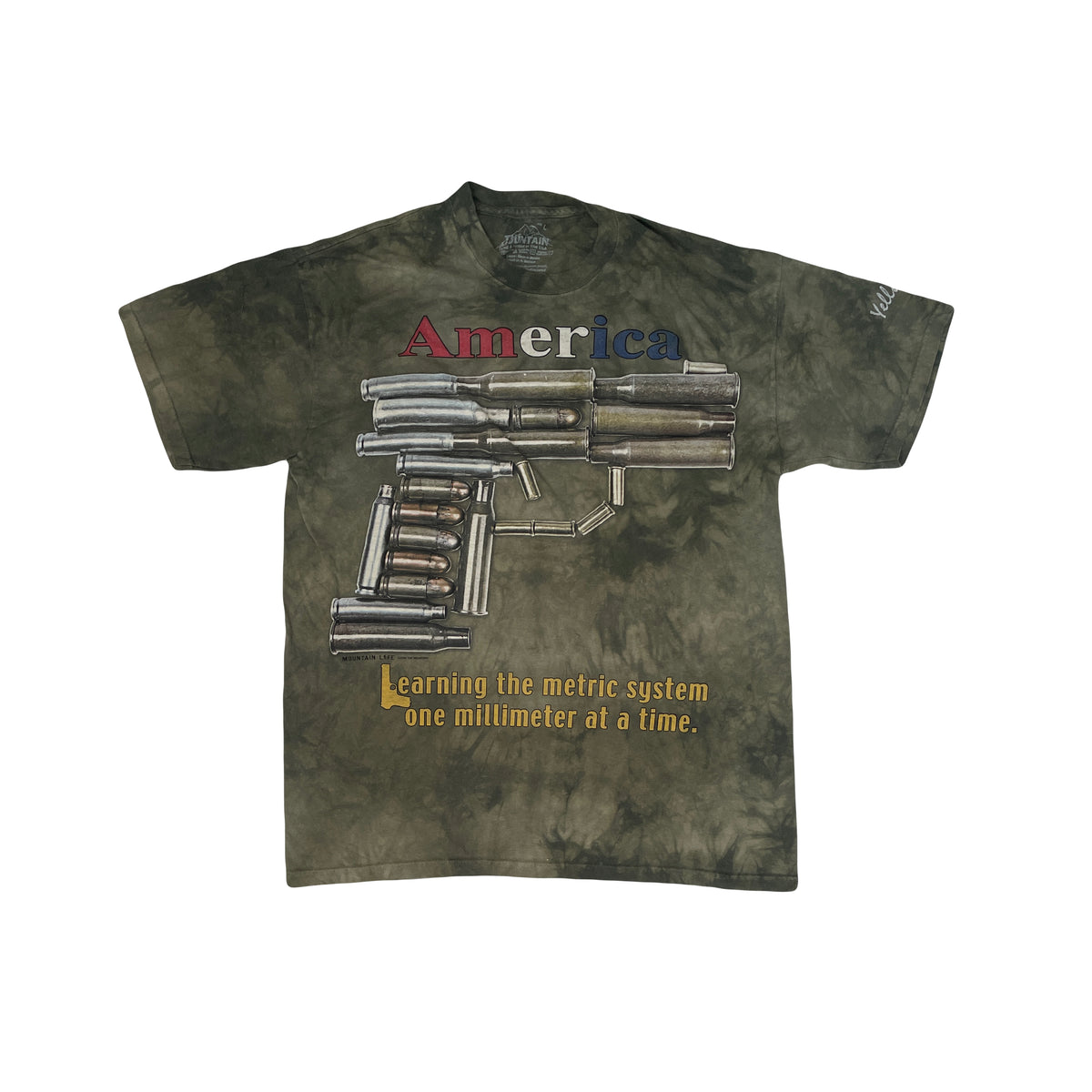 Vintage The Mountain "America" Gun Graphic T-Shirt Size L Tie-Dye