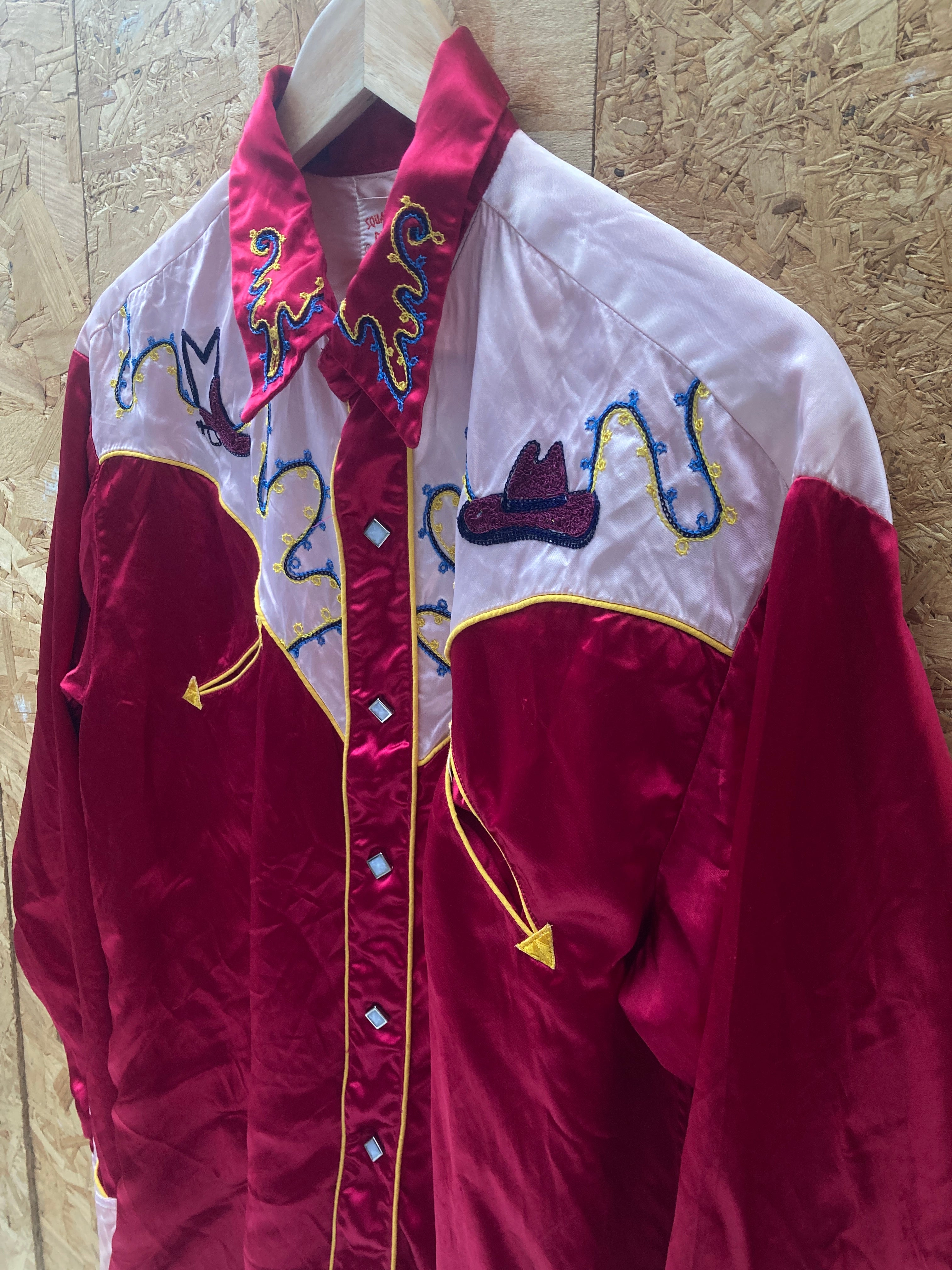 Vintage 50s satin red beige southwestern cowboy stage shirt size large