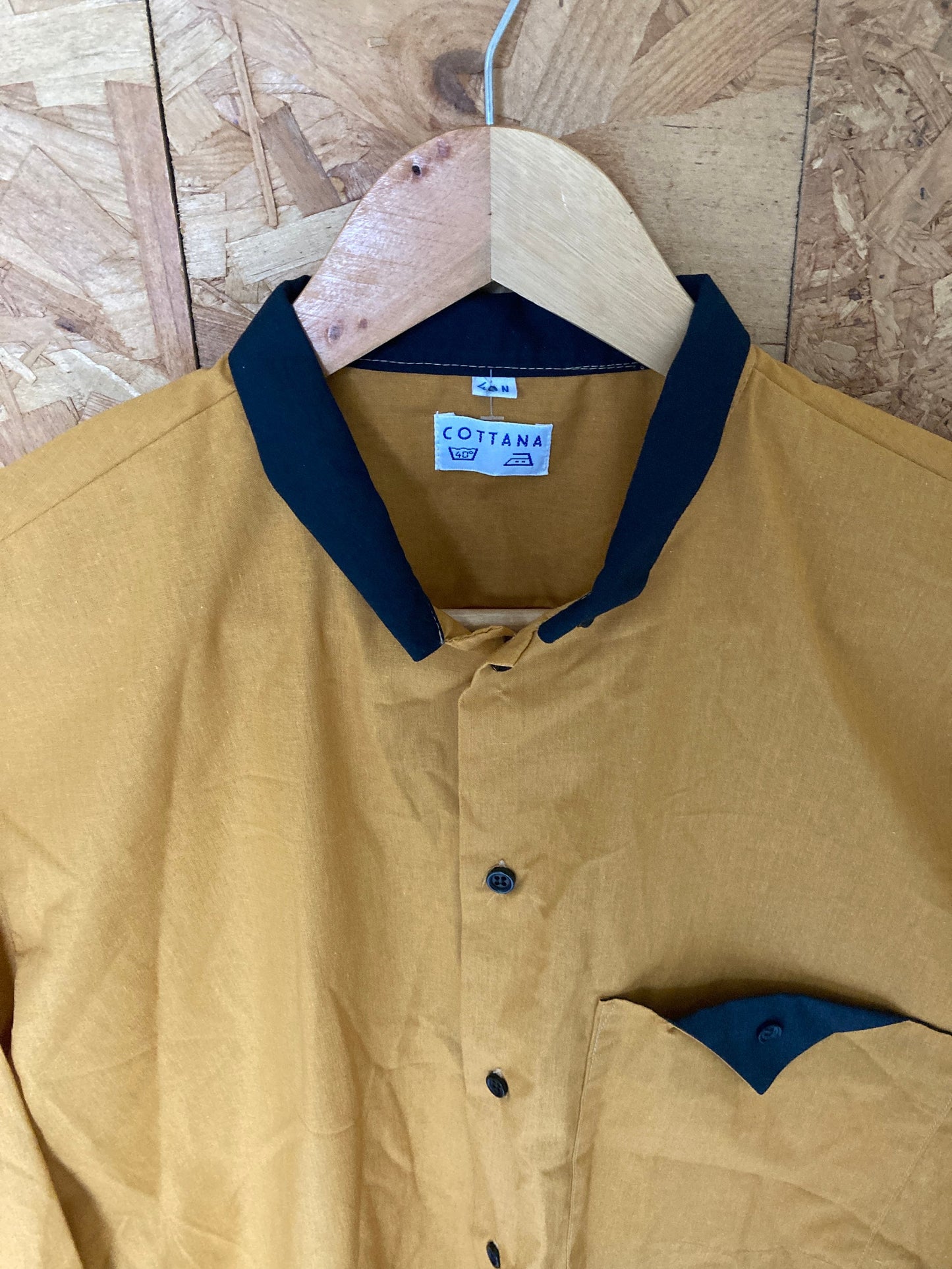 Vintage 70s mustard and brown small tip collar retro utility shirt size large