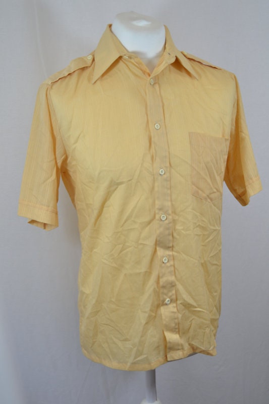 Vintage 90s pastel yellow pinstripe short sleeve captains shirt size medium