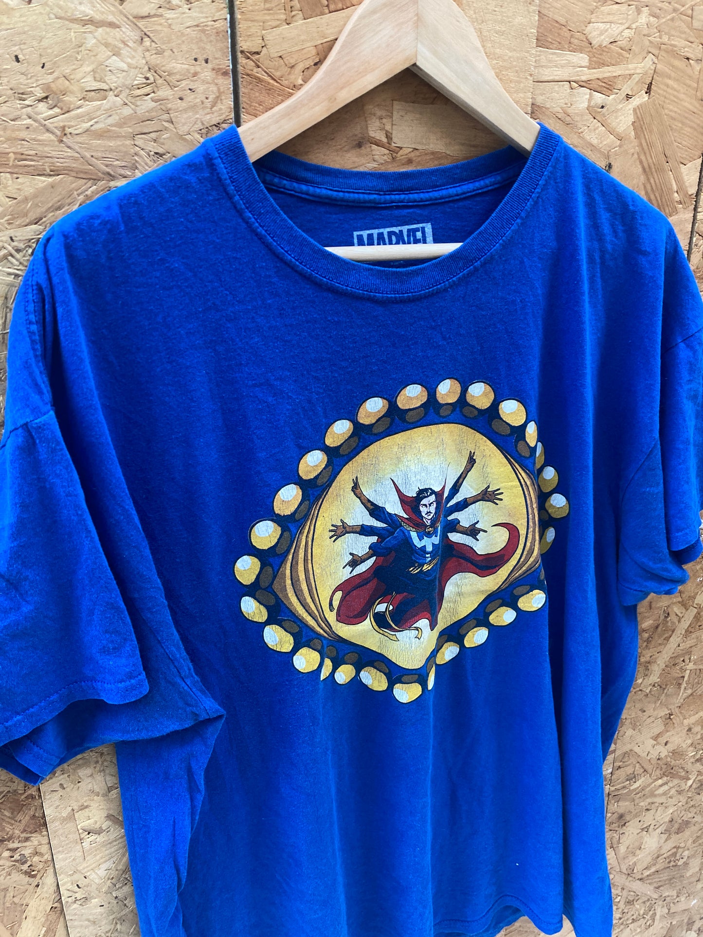 Vintage Y2K Marvel superhero blue souvenir t-shirt size XL