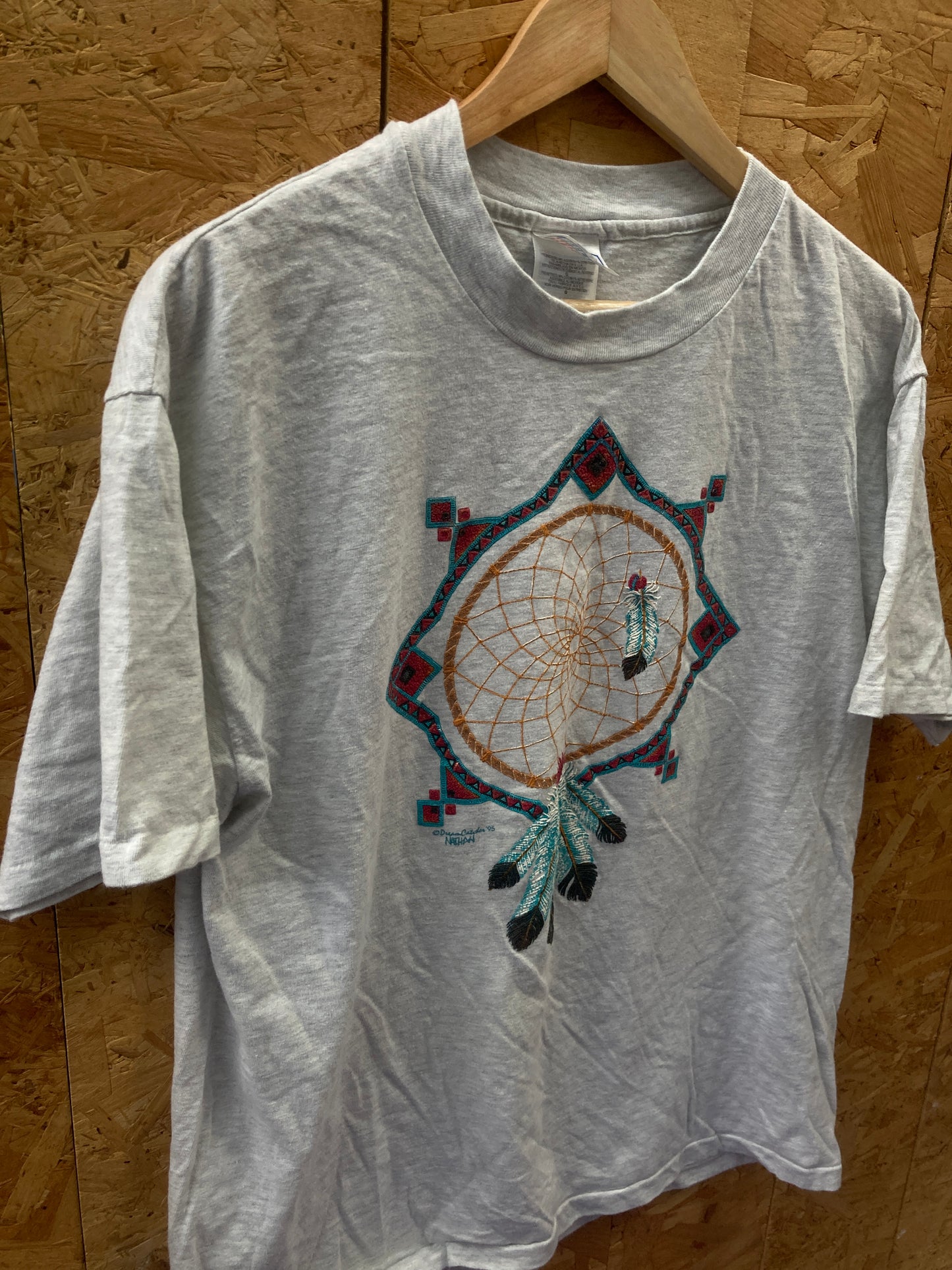 Vintage 90s Dreamcatcher by Nathan light grey single stitch t-shirt size large