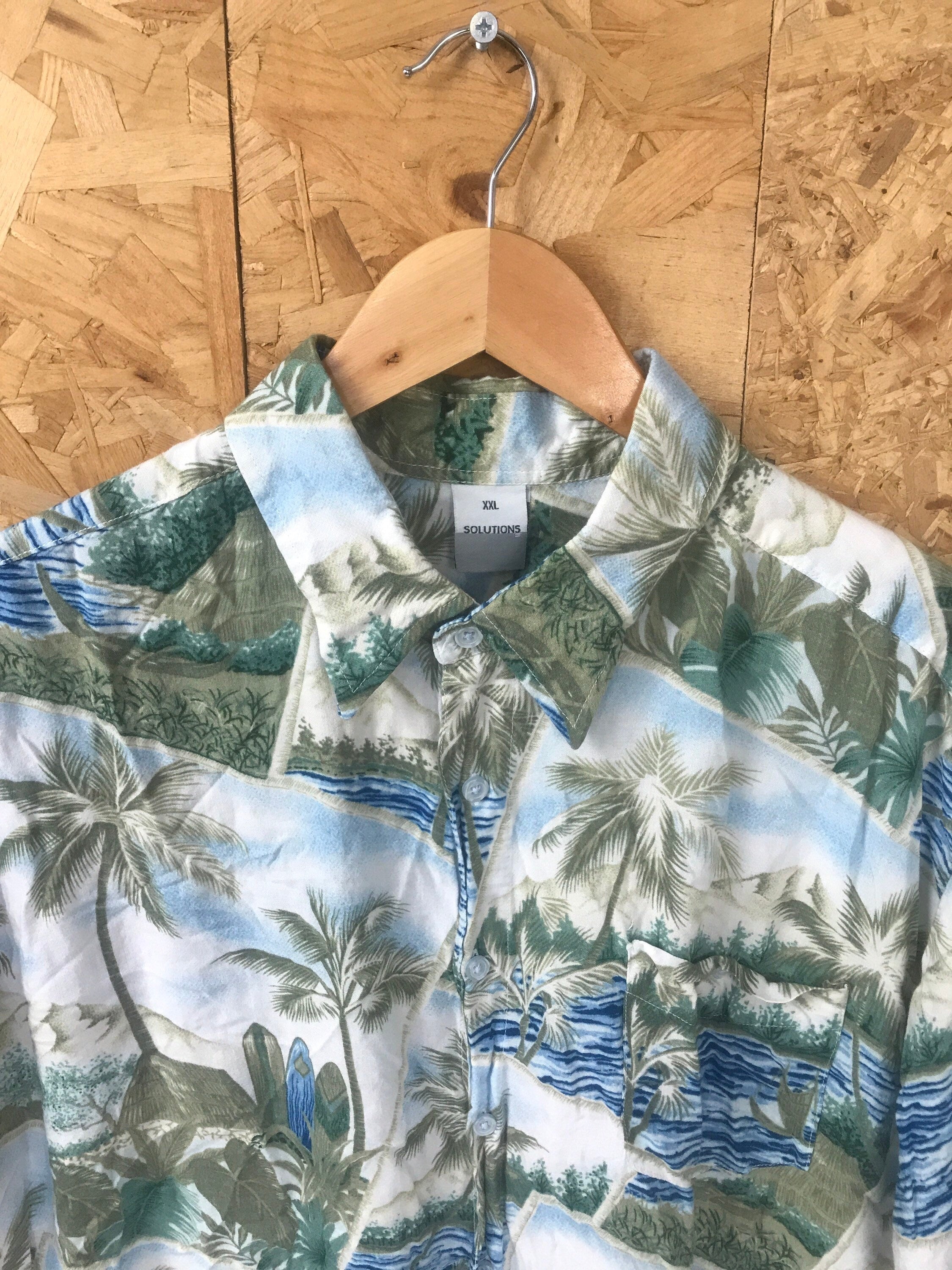 Vintage Y2K mens light green pale blue hibiscus palm trees print Hawaiian eccentric statement quirky