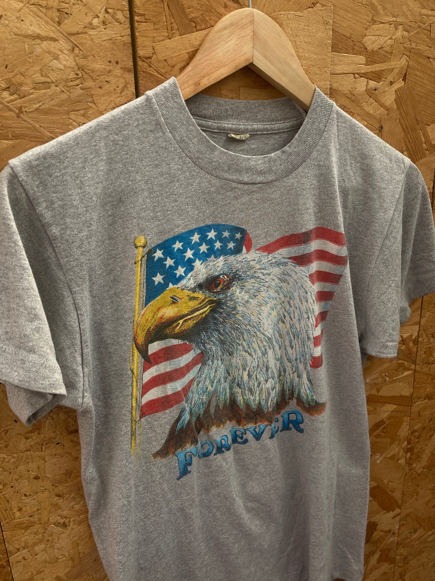 Vintage 90s USA flag & Eagle souvenir single stitch grey t-shirt size small