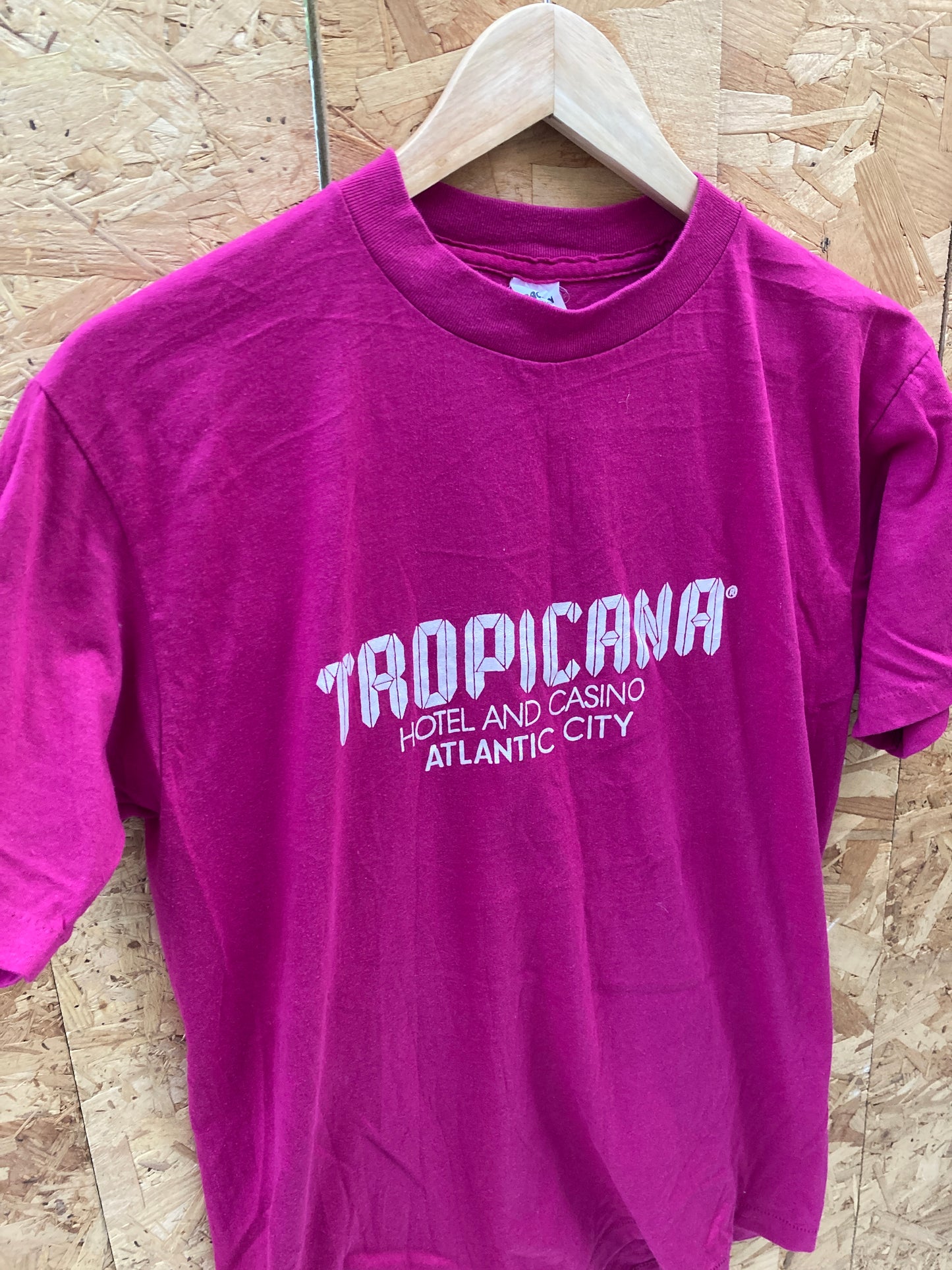 Vintage 80s Tropicana Hotel & Casino souvenir single stitch t-shirt size large