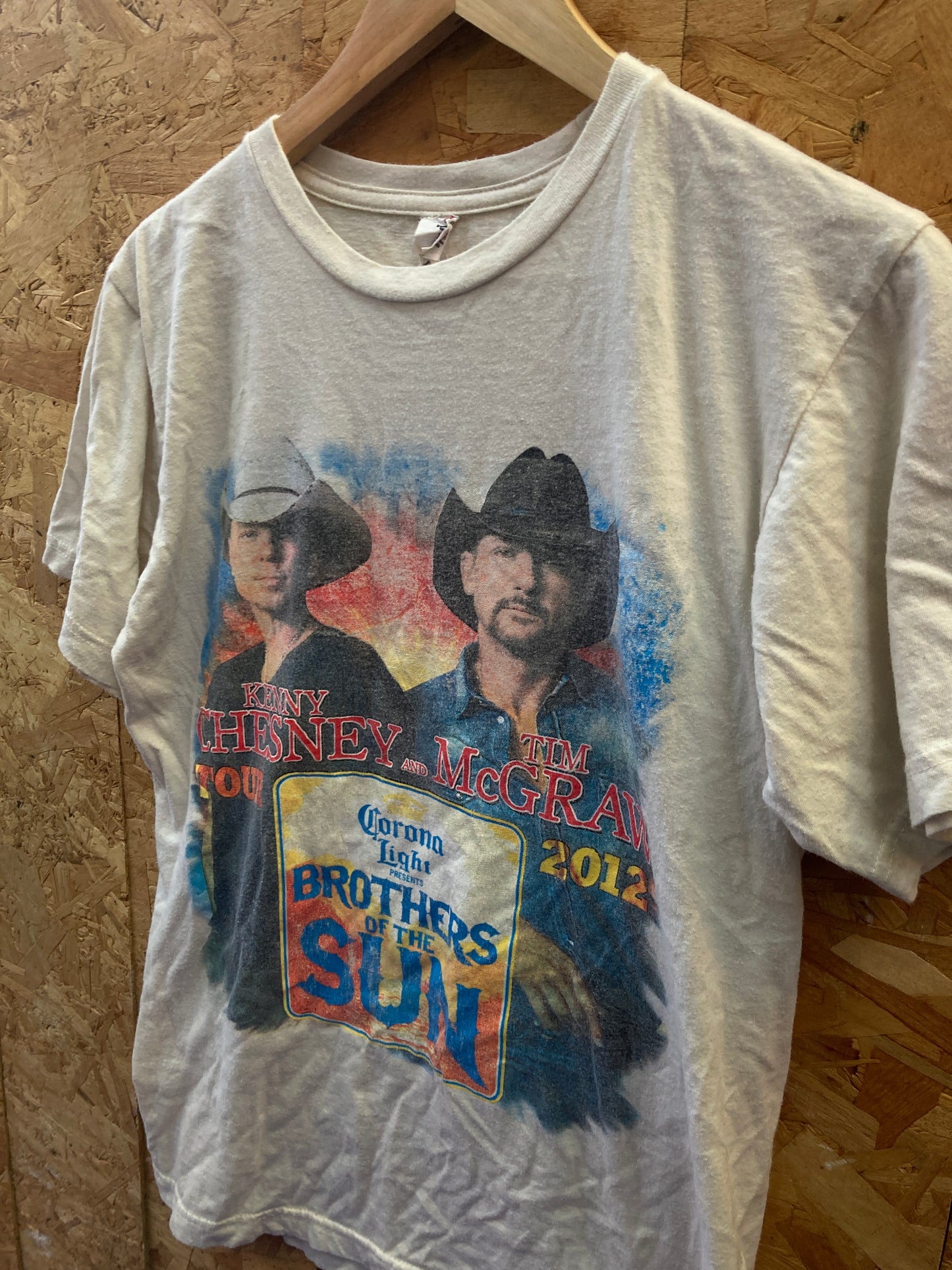 Vintage 2012 Kenny Chesney & Tim Mcgraw country western t-shirt size medium