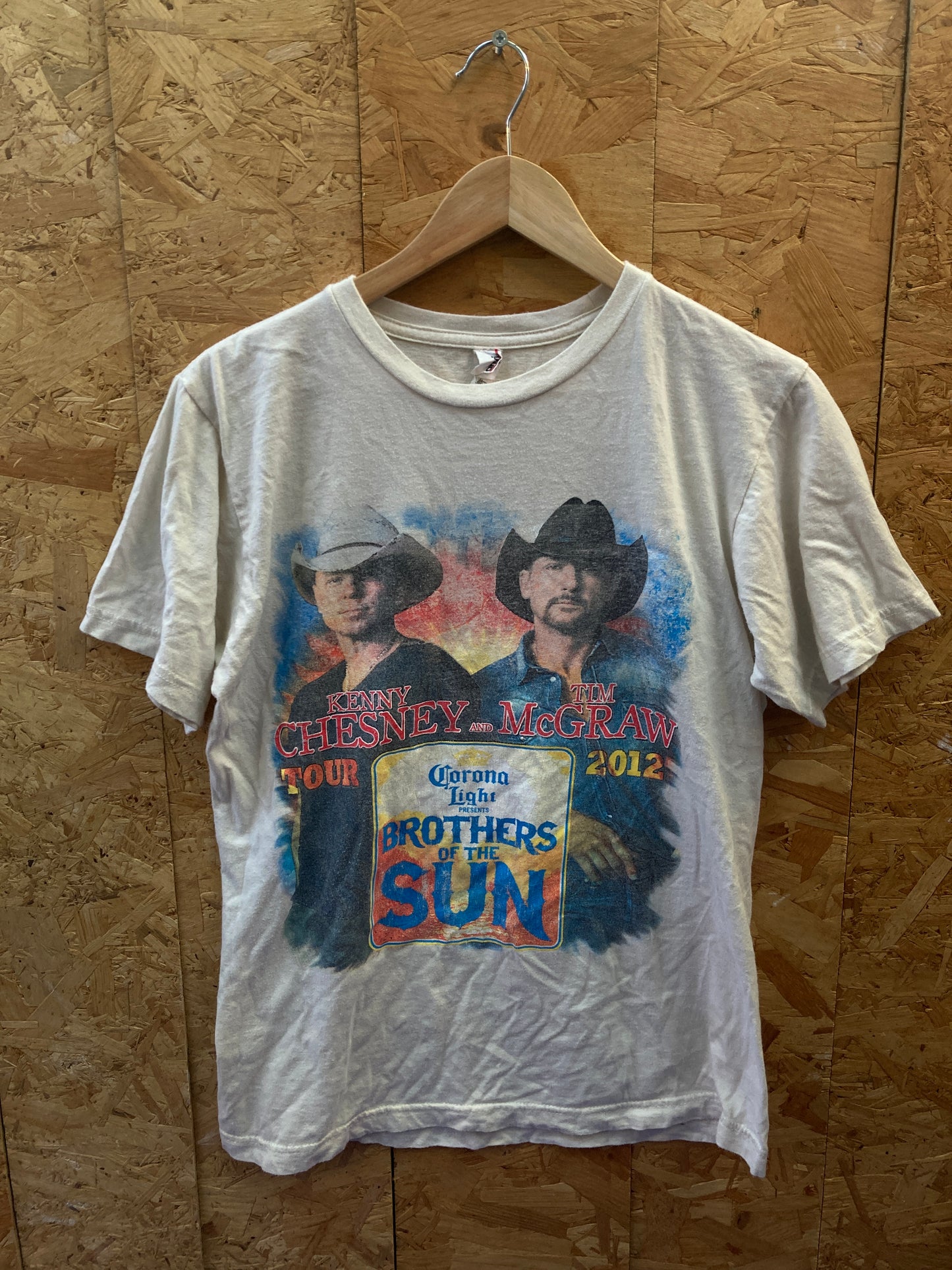 Vintage 2012 Kenny Chesney & Tim Mcgraw country western t-shirt size medium