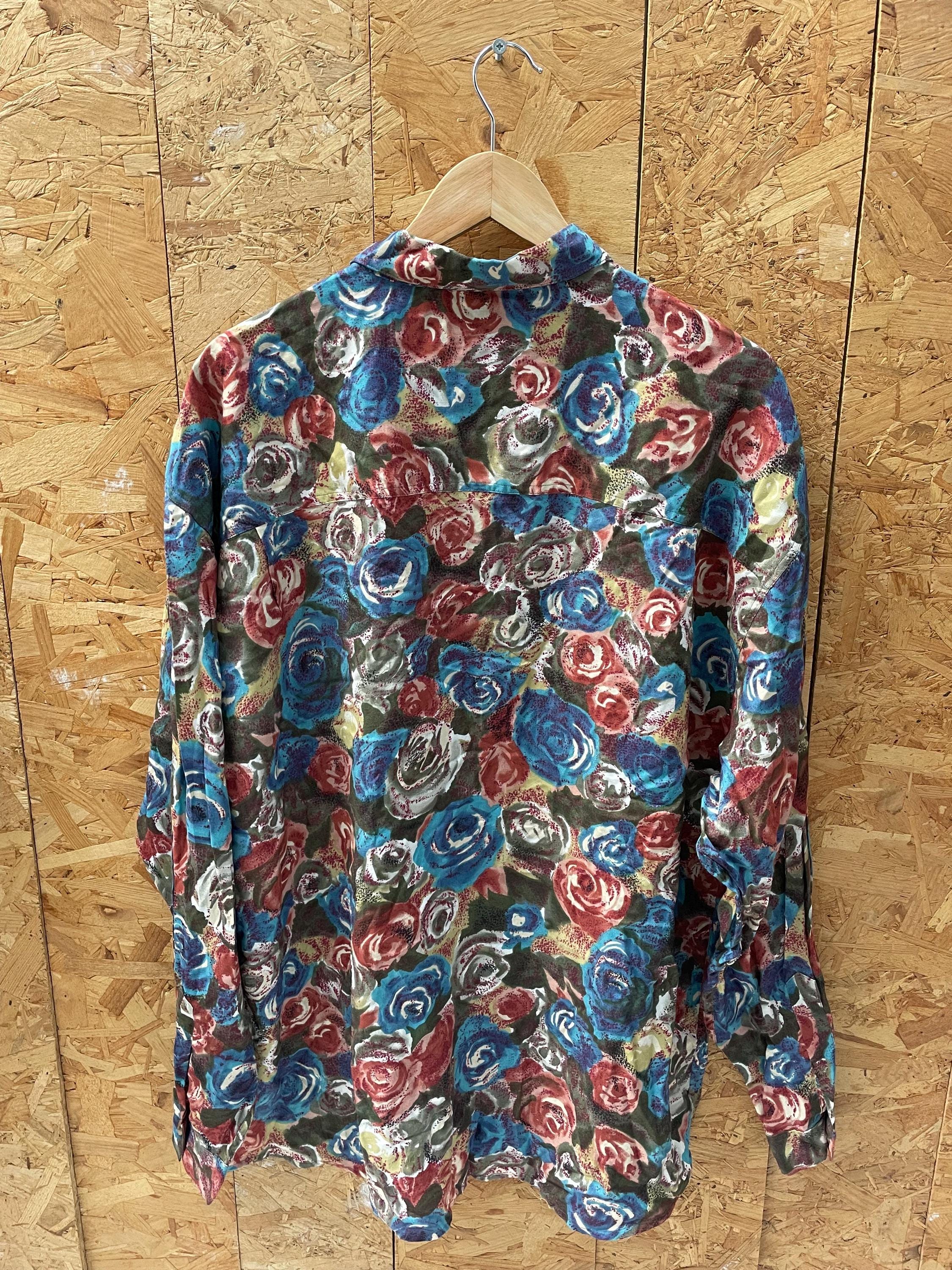 Vintage 90s bold floral roses blue pink green abstract pattern long sleeve rayon shirt size XL by St