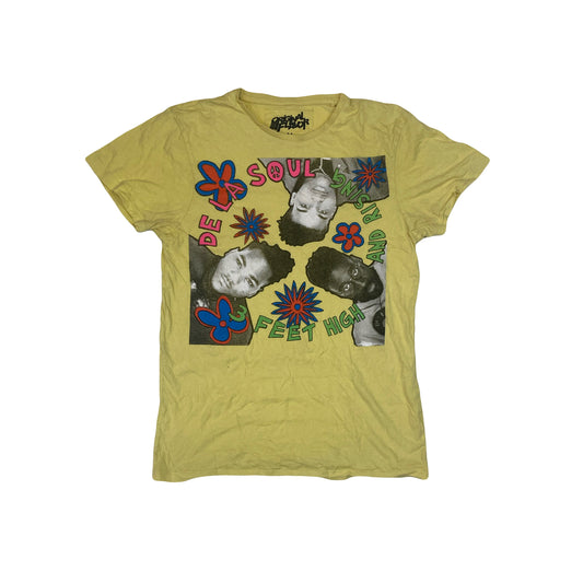 Vintage Y2K De La Soul 3 feet high and rising yellow t-shirt size medium by original flavour