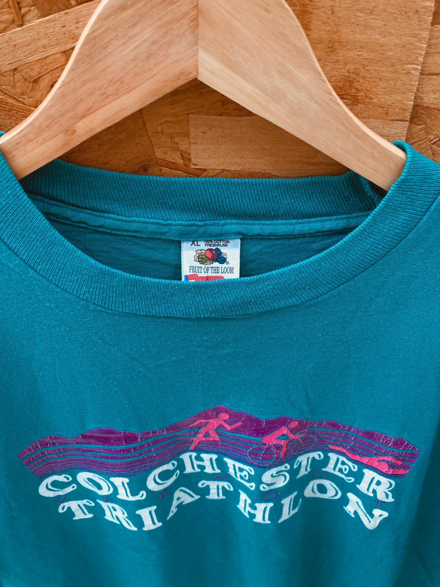 Vintage 90s Colchester Triathlon USA single stitch souvenir turquoise tshirt  XL