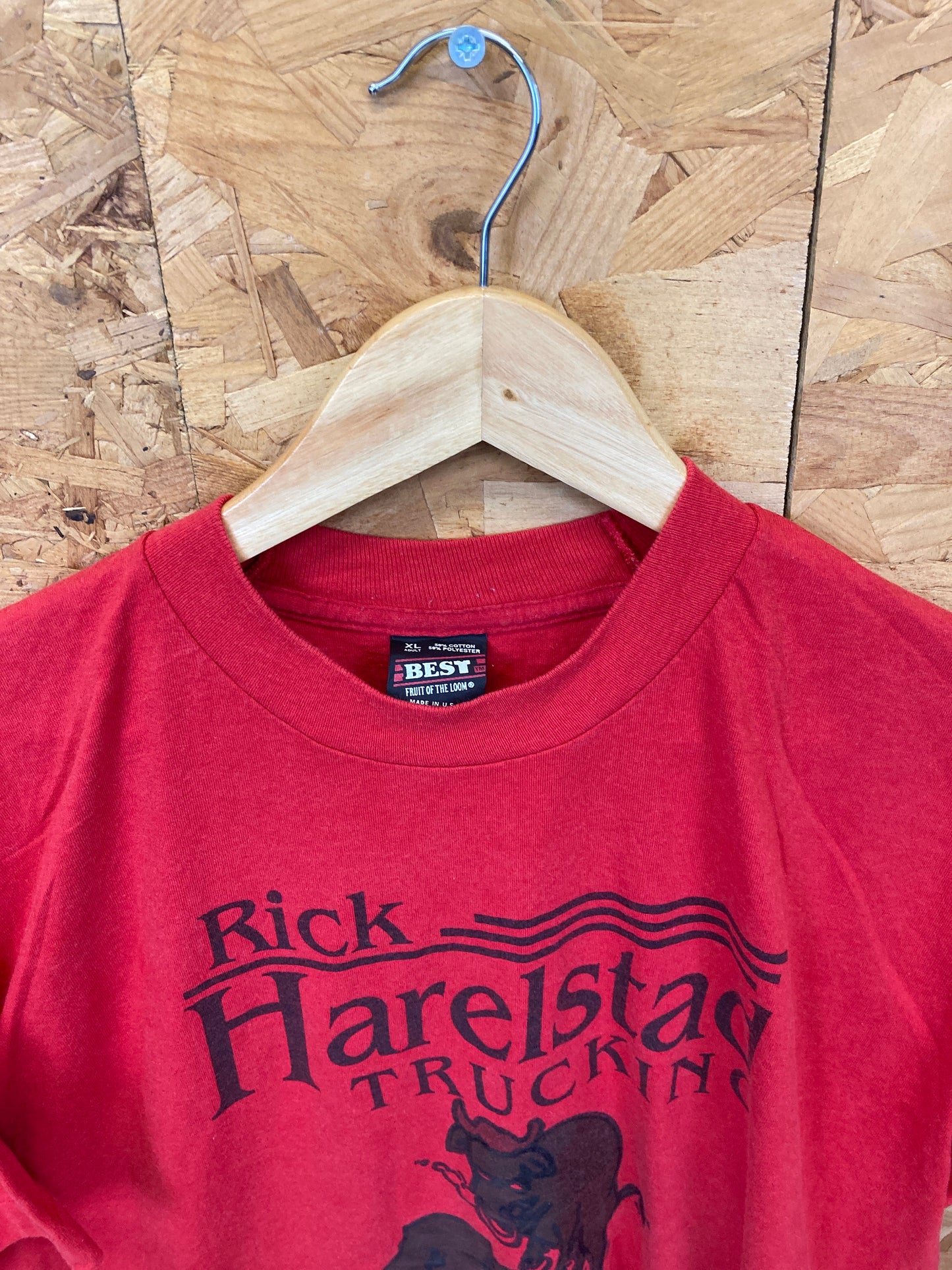 Vintage 90s Rick Harelstad Trucking USA red single stitch t shirt size XL