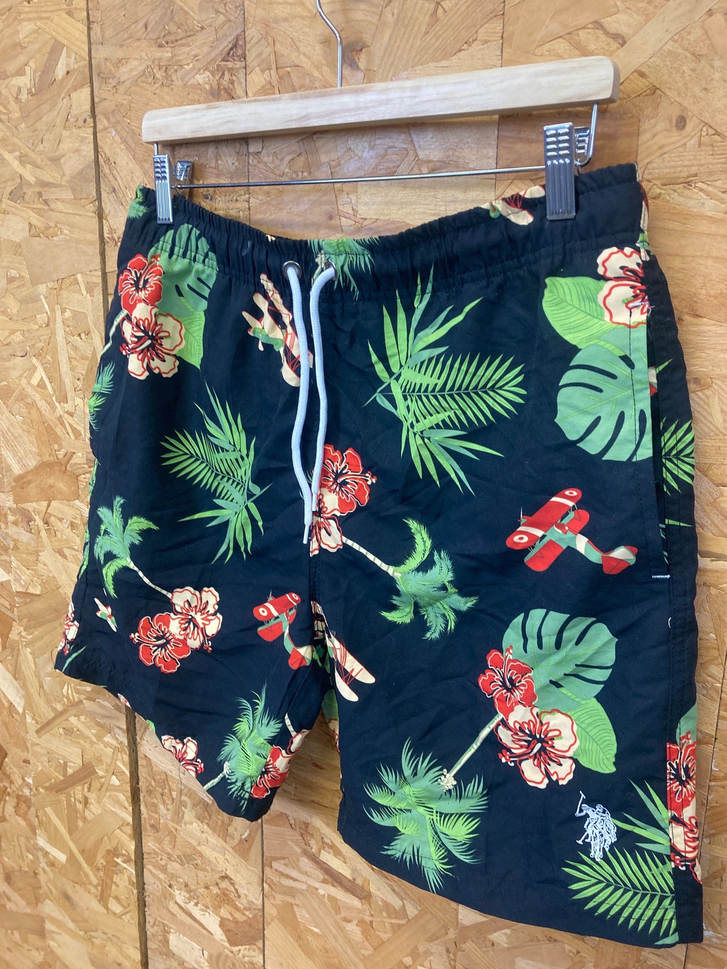 Vintage Y2K Ralph Lauren Polo hawaiian style black green red floral shell inner mesh swim shorts siz