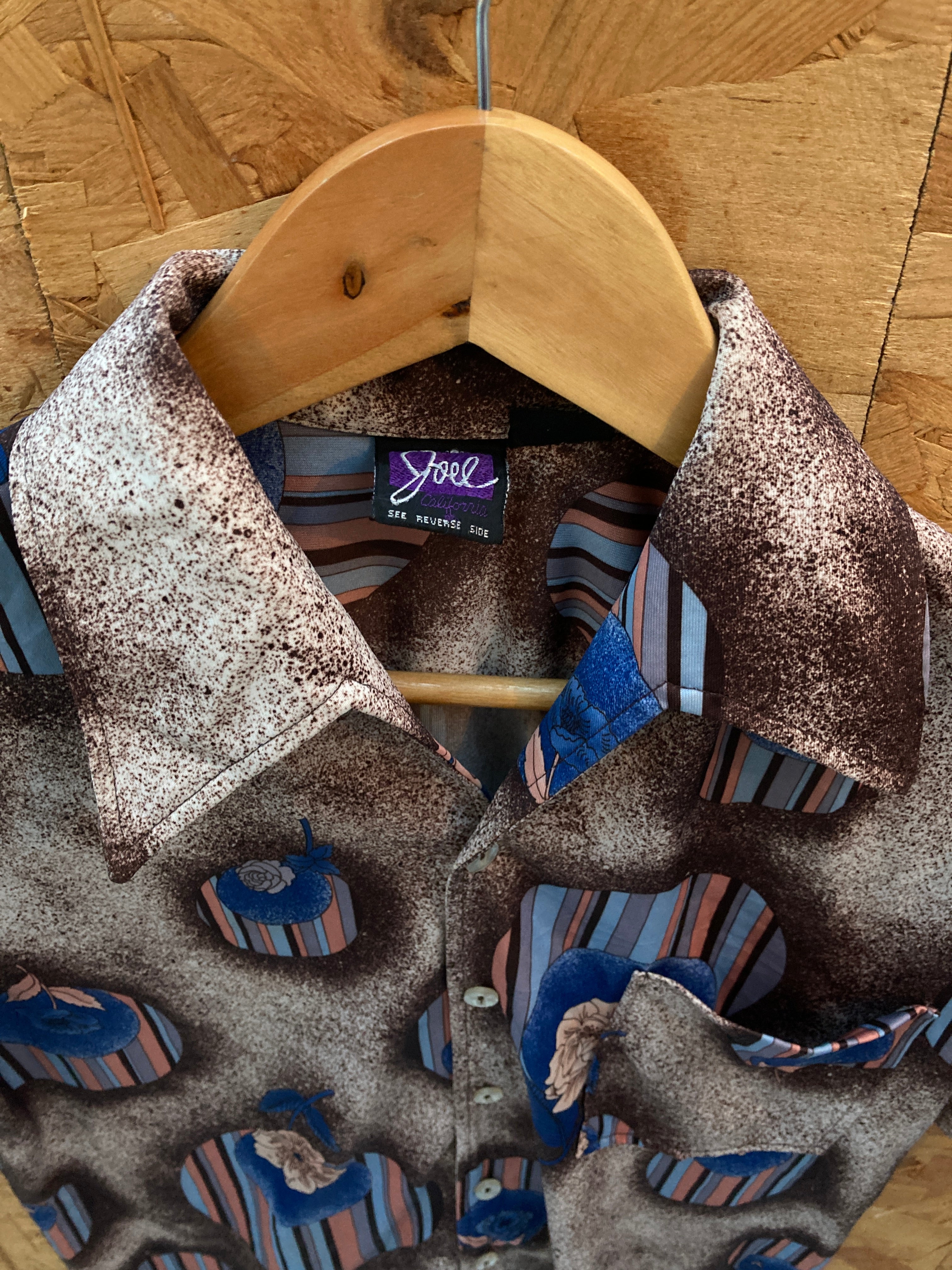 Vintage 80s nylon abstract droplets beige blue pattern shirt size small by Joel