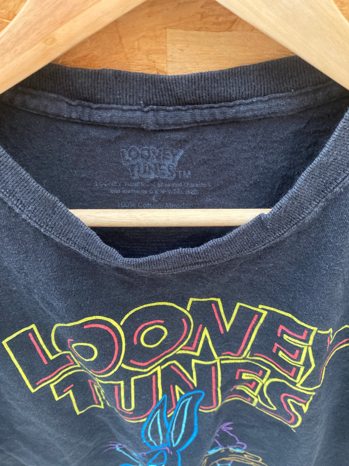 Vintage Y2K Loony Tunes neon light effect black souvenir t-shirt size large