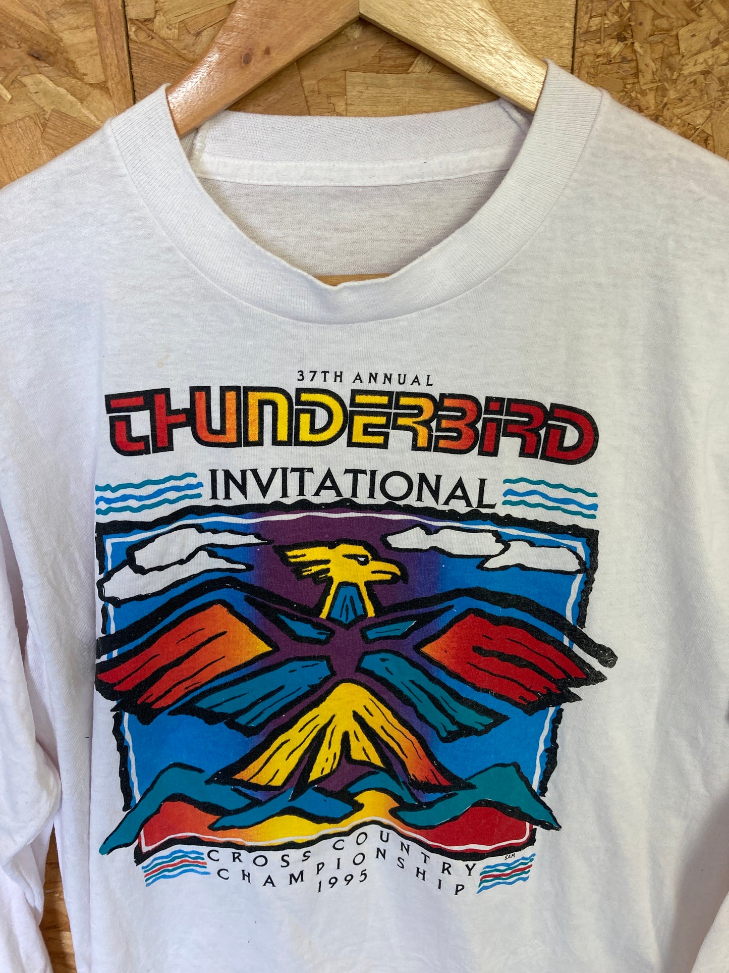 Vintage 95 37th annual thunderbird invitational Native American USA white long sleeve t-shirt size m