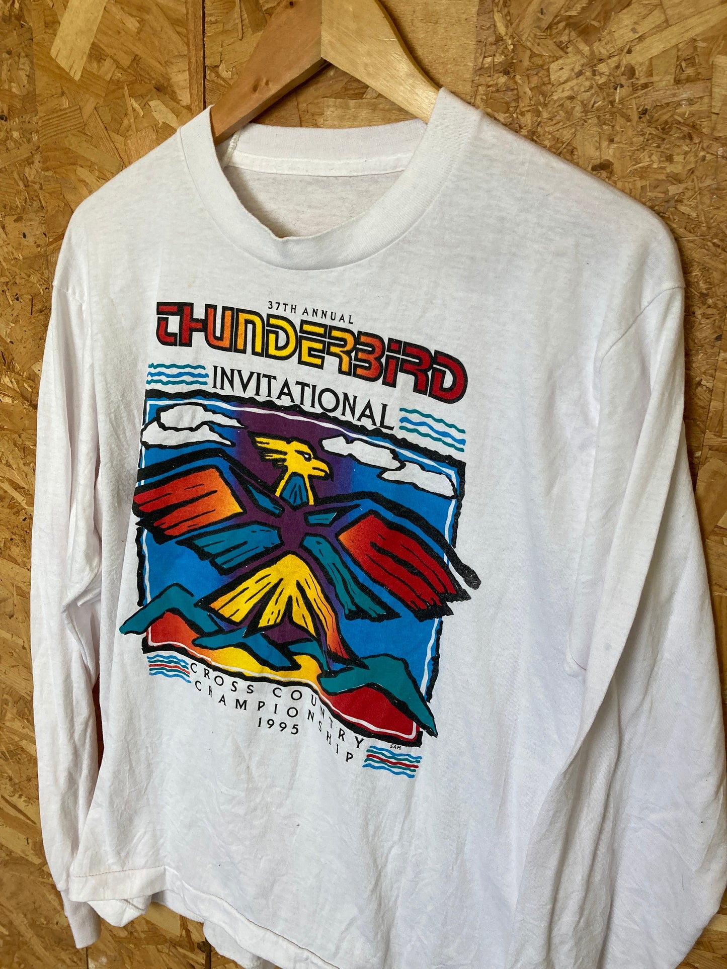 Vintage 95 37th annual thunderbird invitational Native American USA white long sleeve t-shirt size m