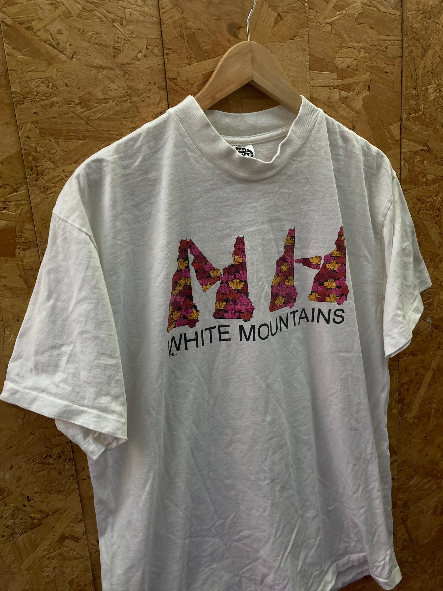 Vintage 90s New Hampshire White Mountains single stitch white t-shirt size XL