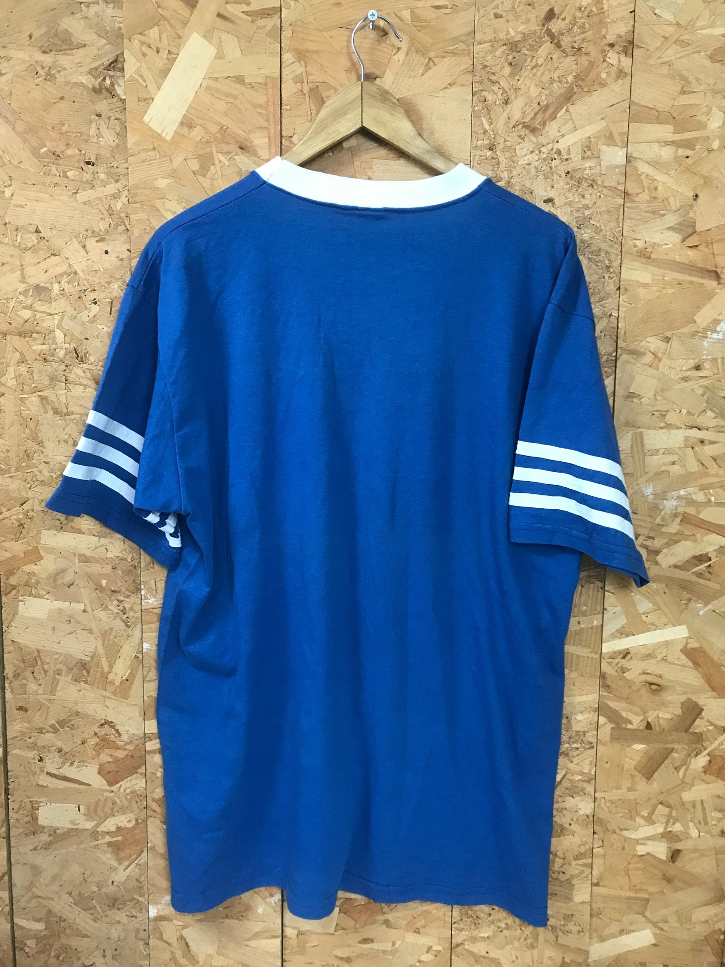 Vintage 90s Iowa Hawkeyes college varsity team football v-neck USA blue t-shirt size XL