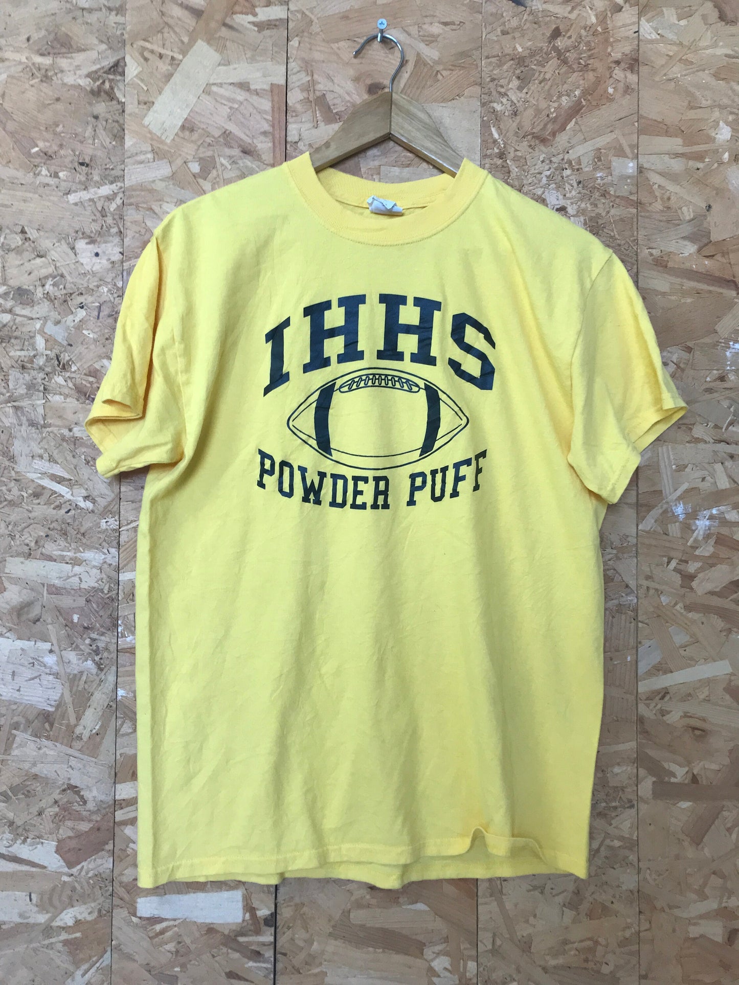 Vintage 90s IHHS Indian Hills High School football Quirky USA college team sports yellow t-shirt size medium