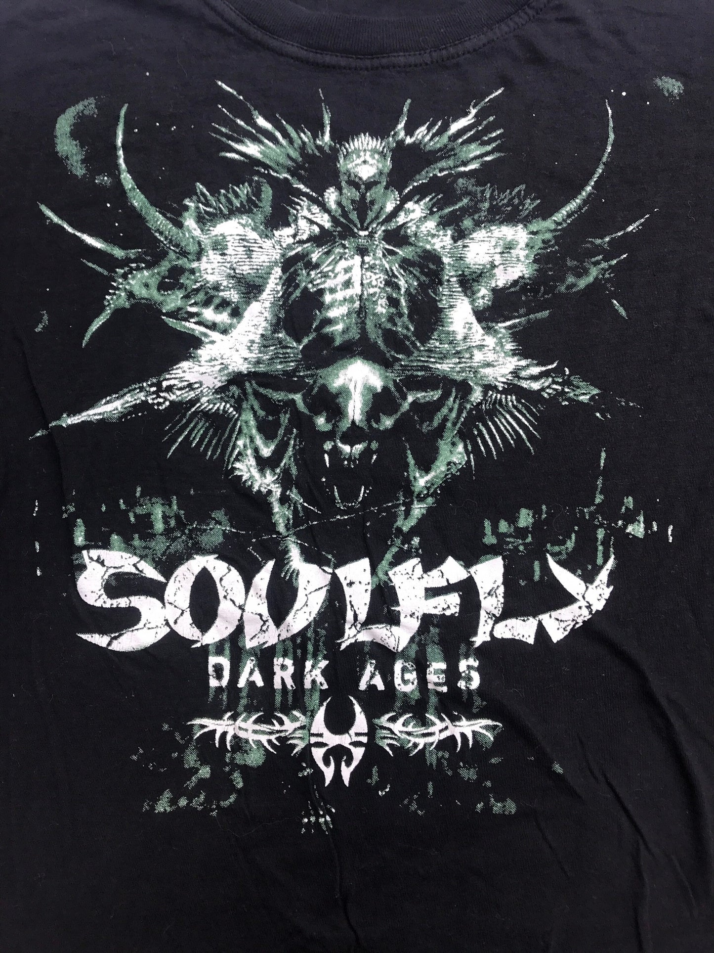 Vintage 90s SoulFly Dark Ages heavy metal rock band t-shirt size large