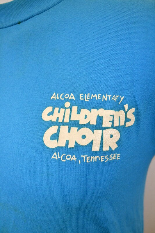 Vintage 90s bright blue Alcoa Tennessee Children’s Choir quirky souvenir USA t-shirt size medium