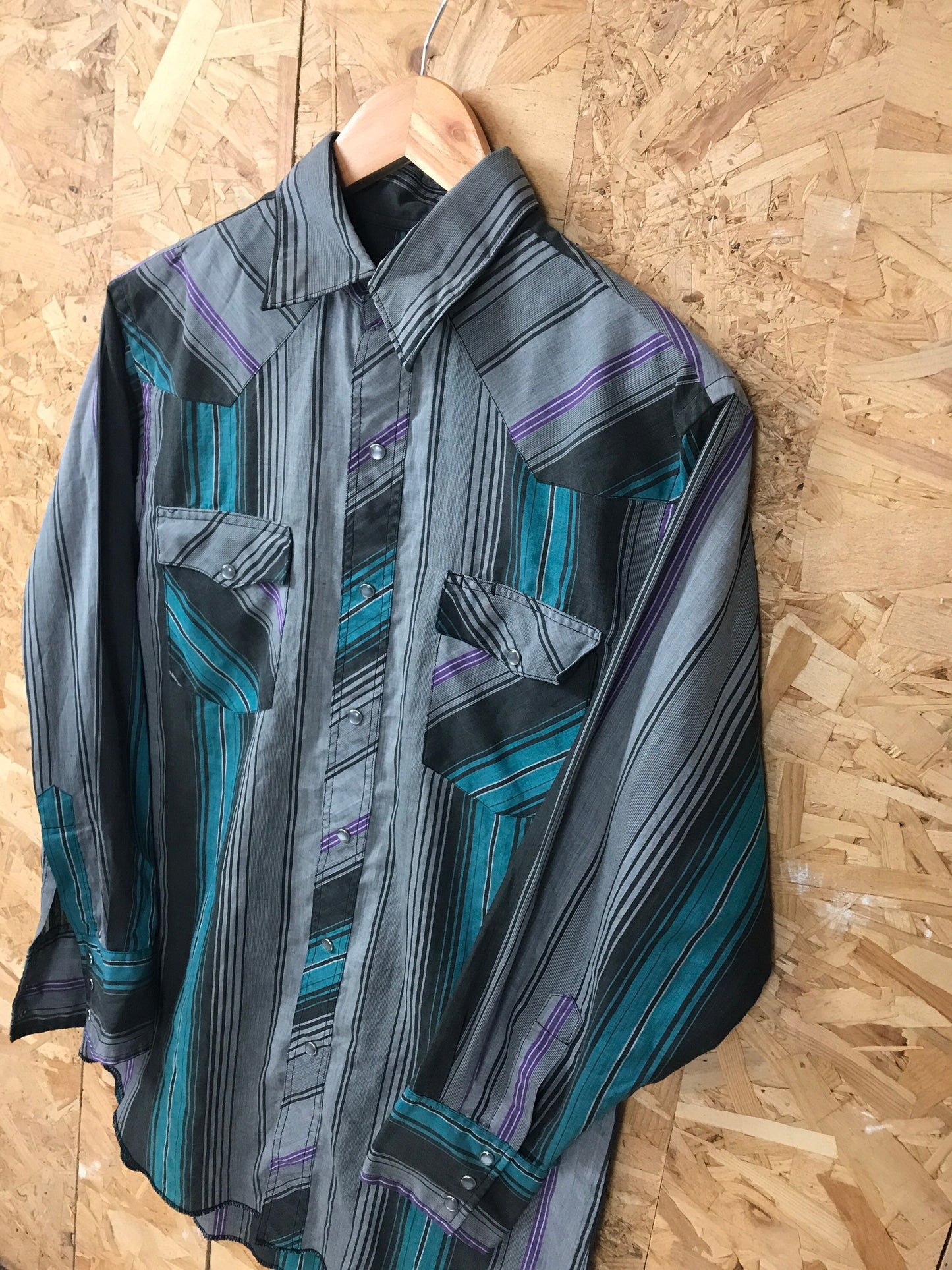 Vintage Rustler Western Cowboy Dress Shirt Grey green purple striped twin pocket size large long tail size large