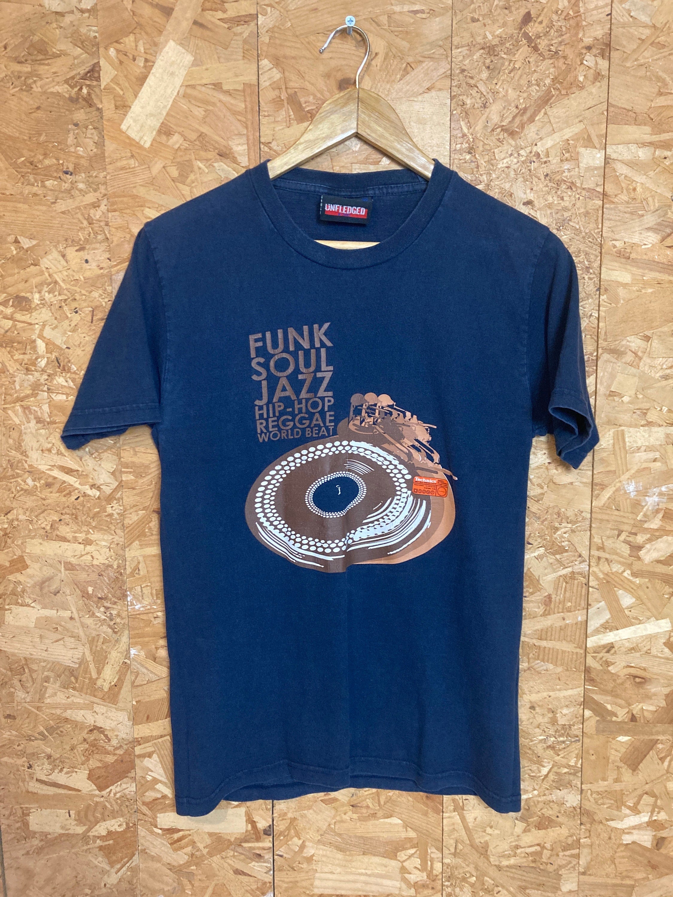 Vintage Y2K Technics 1200 funk soul jazz hip hop reggae world beat black faded T-shirt size small