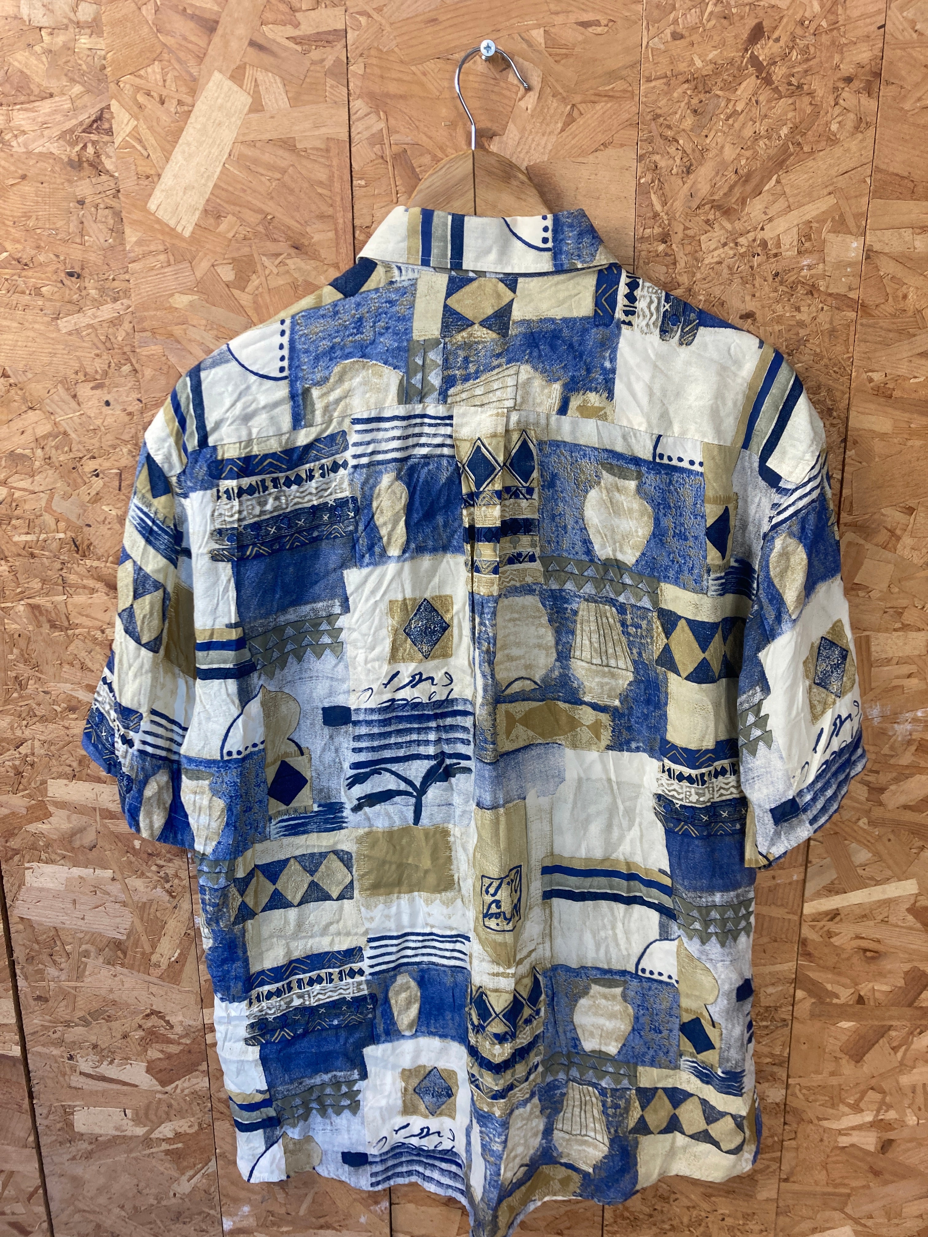 Vintage 90s beige blue abstract pattern short sleeve ugly party shirt size large