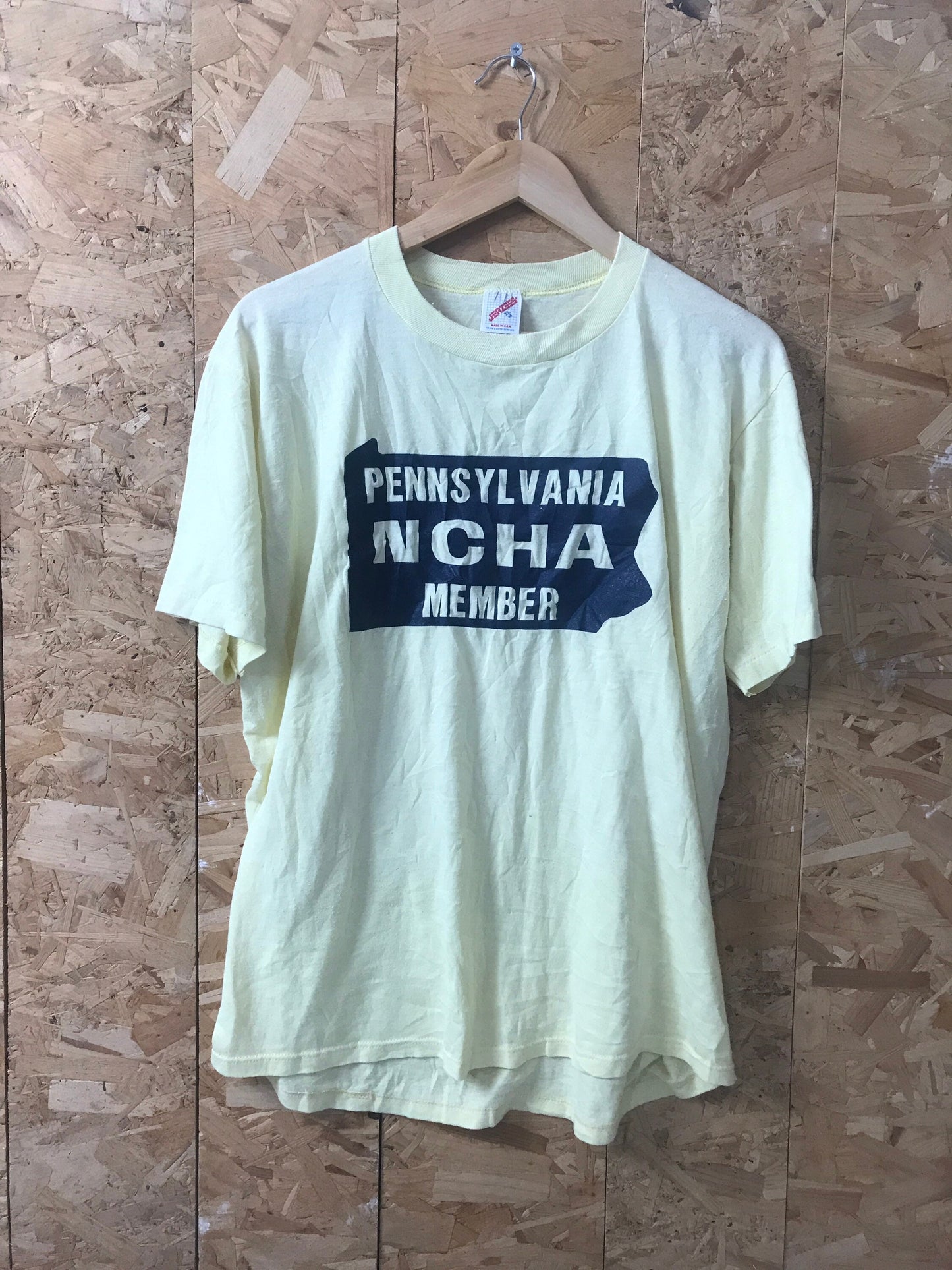 Vintage 80s USA Pennsylvania NCHA member quirky light yellow t-shirt size XL