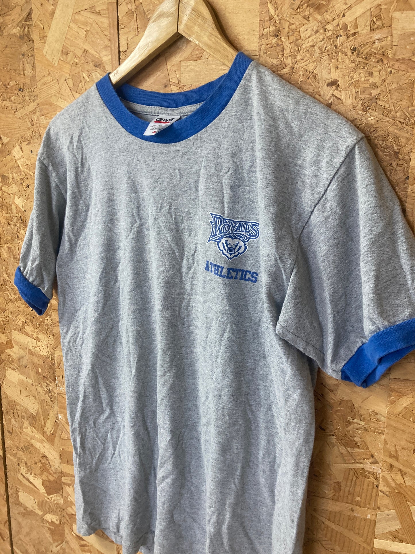 Vintage 90s Royals Athletics USA College Souvenir T-shirt size medium